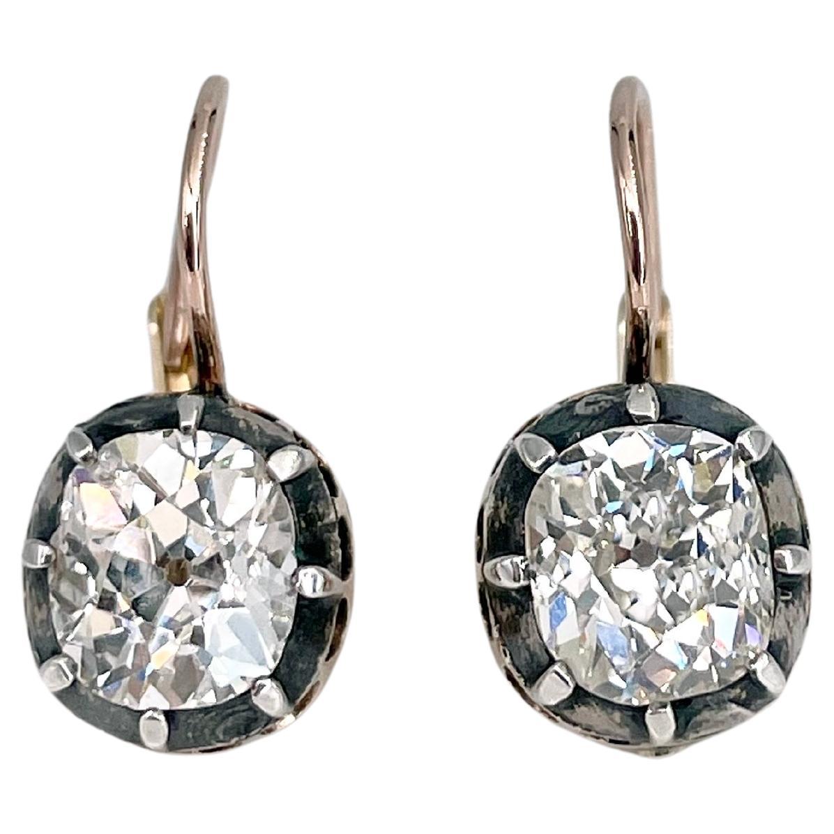 Pendientes de palanca de oro victoriano de 18 quilates TW y 2,50 quilates de diamantes talla mina antigua en venta