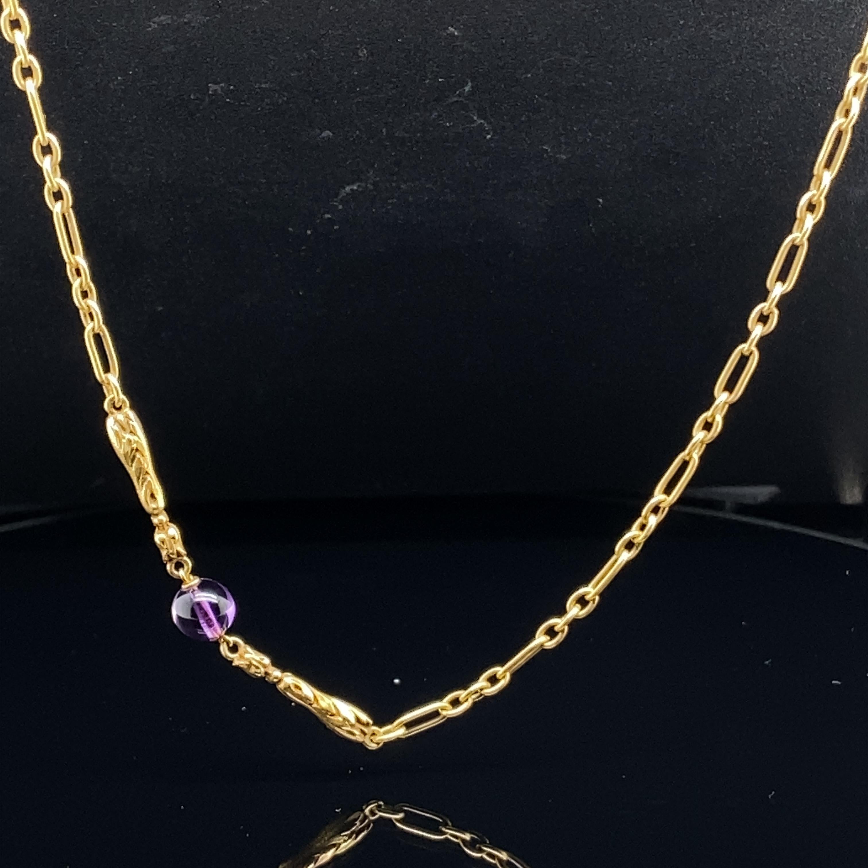 A Victorian 18 karat yellow gold amethyst longuard chain, circa 1900.

This 30 inch decorative antique longuard chain has been crafted in 18 karat yellow gold.

An excellent example of Victorian craftsmanship which consists of a long fine chain of