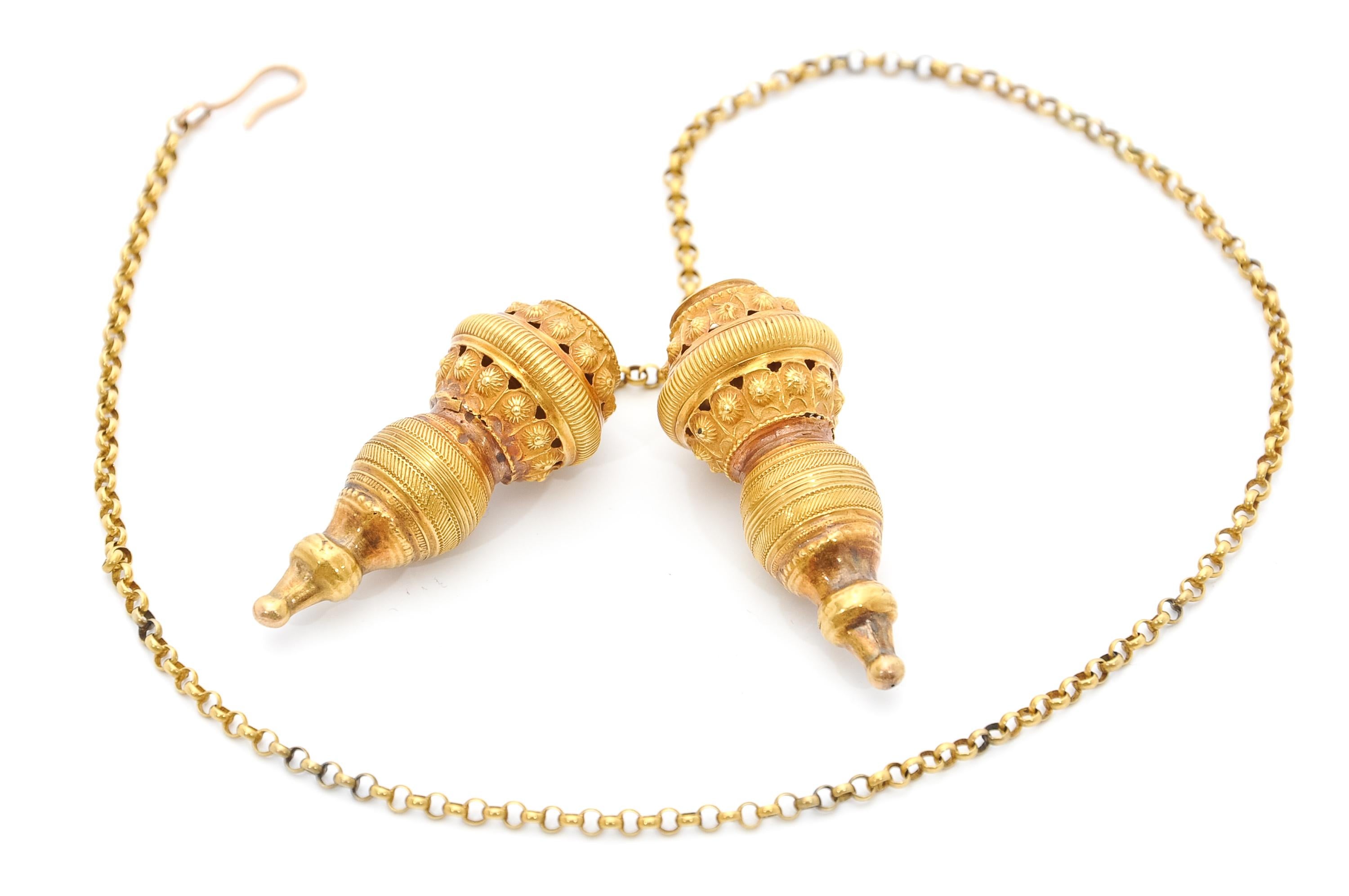 Antike 18 Karat Gelbgold-Stricknadelkappen im Angebot 2