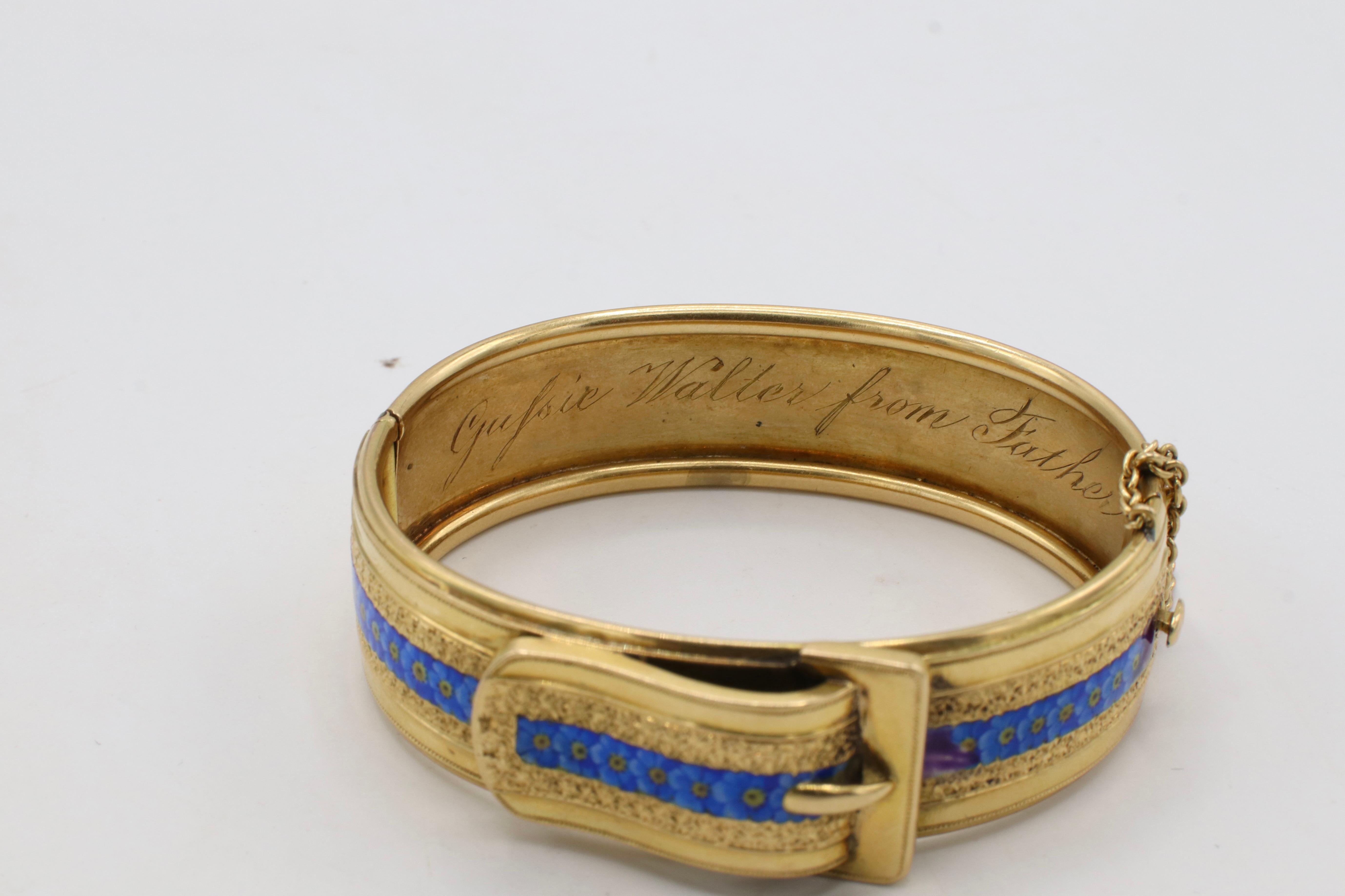 Bracelet victorien en or jaune 18 carats avec boucle en forme de fleur émaillée 1869 en vente 5