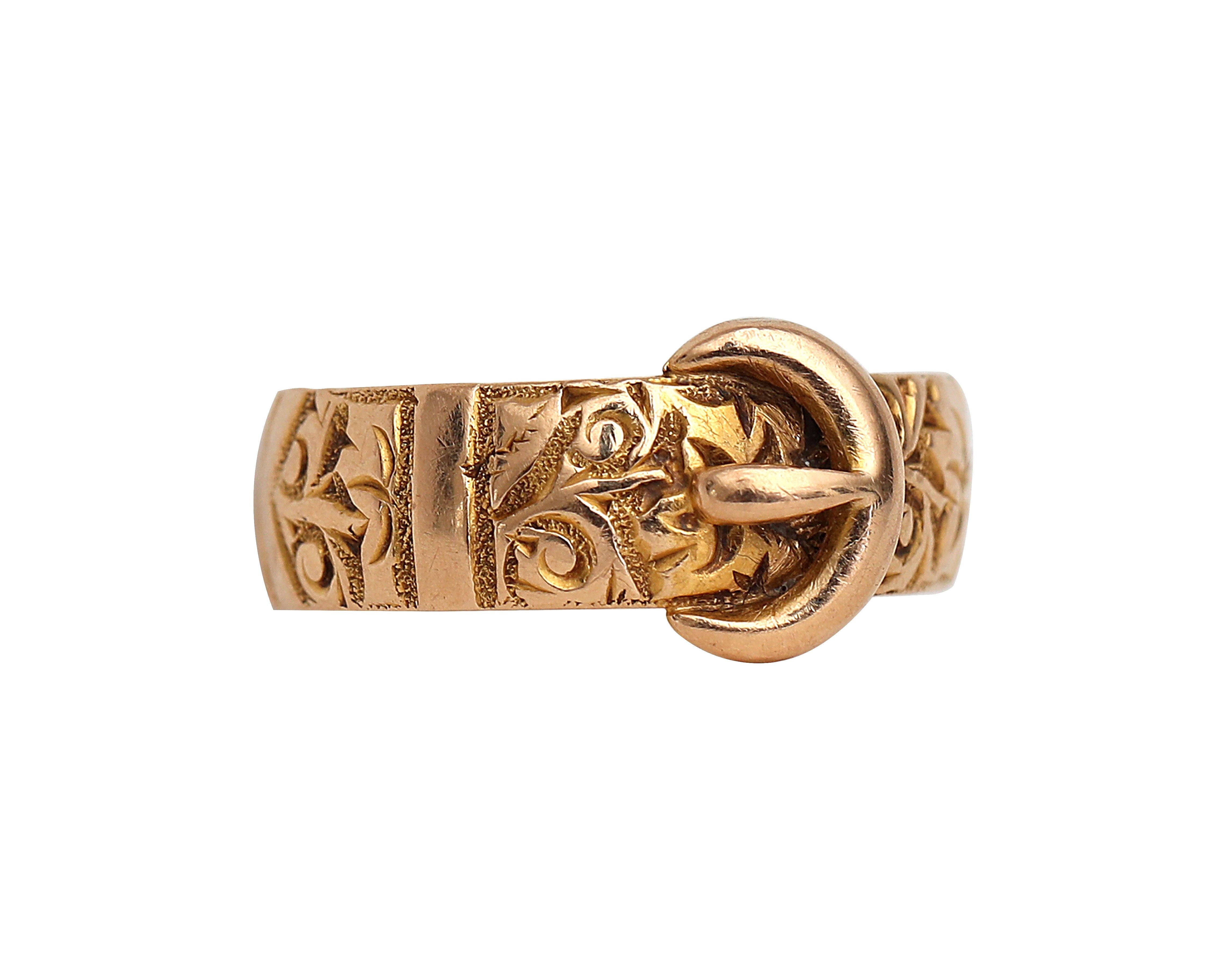 Description: 
So much detail on this unique late Victorian piece! This 18K yellow gold beauty has a hand-carved and etched leafy floral pattern going around the band.The great old British hallmarks indicate it was made by William Henry Coley,