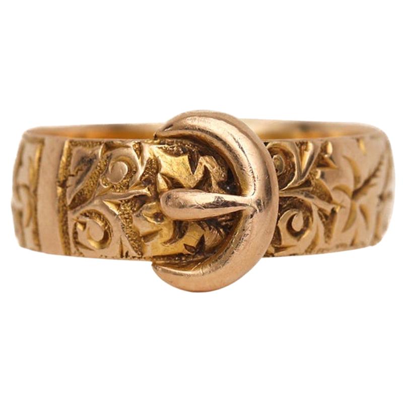 Victorian 18 Karat Yellow Gold Hand Etched Vintage Carved Belt Buckle Ring