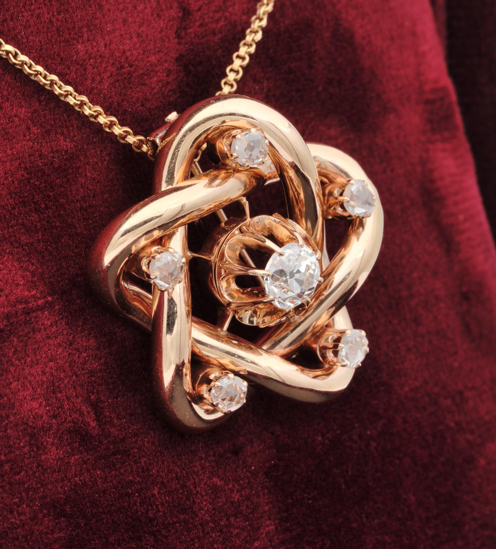 Taille vieille Europe Pendentif broche victorien en or 18 carats avec nœud d'amour et diamants 1,80 carat en vente