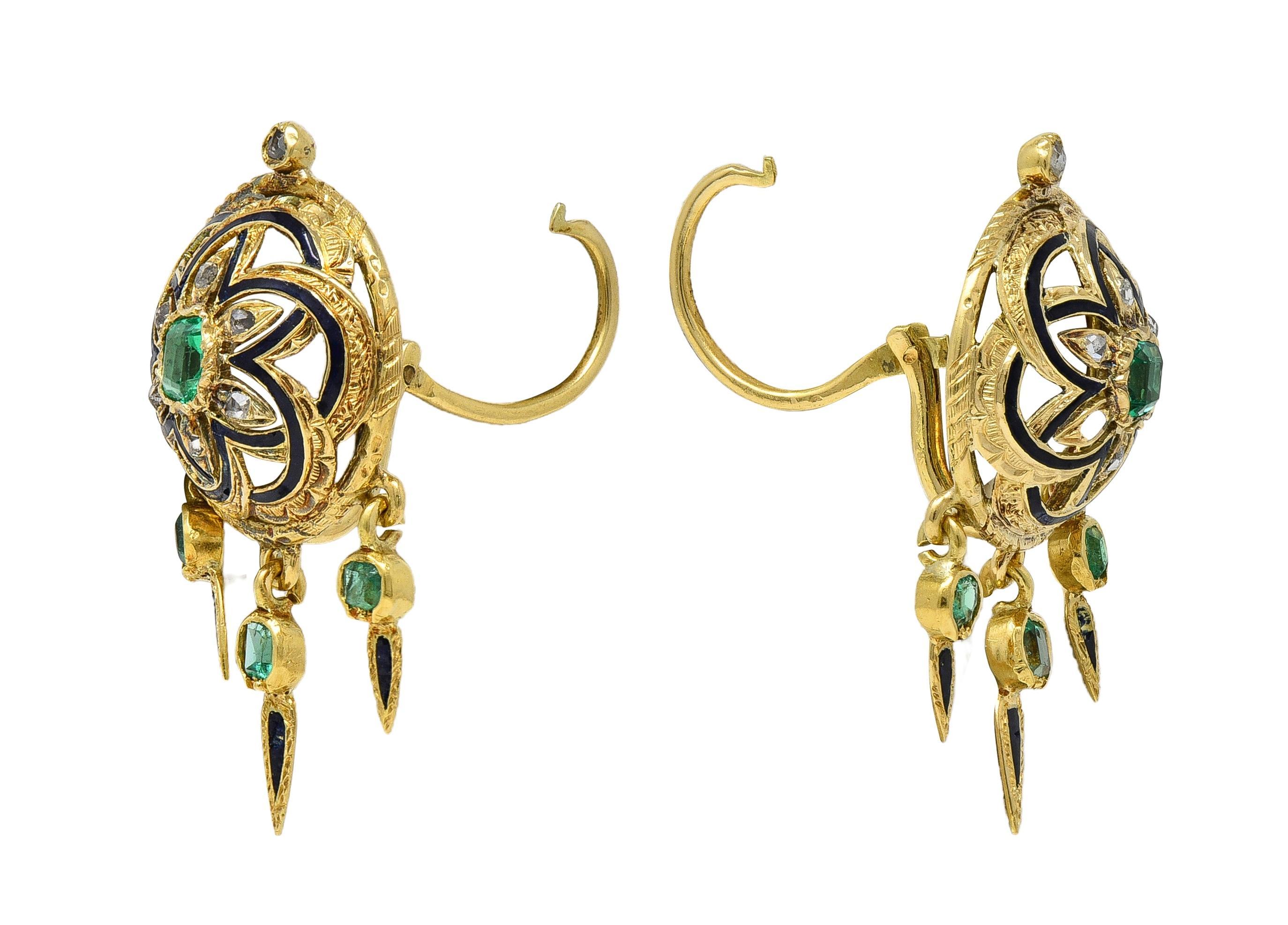 Victorian 1.80 CTW Emerald Diamond Enamel 18K Antique Fringe Drop Earrings (Smaragdschliff) im Angebot