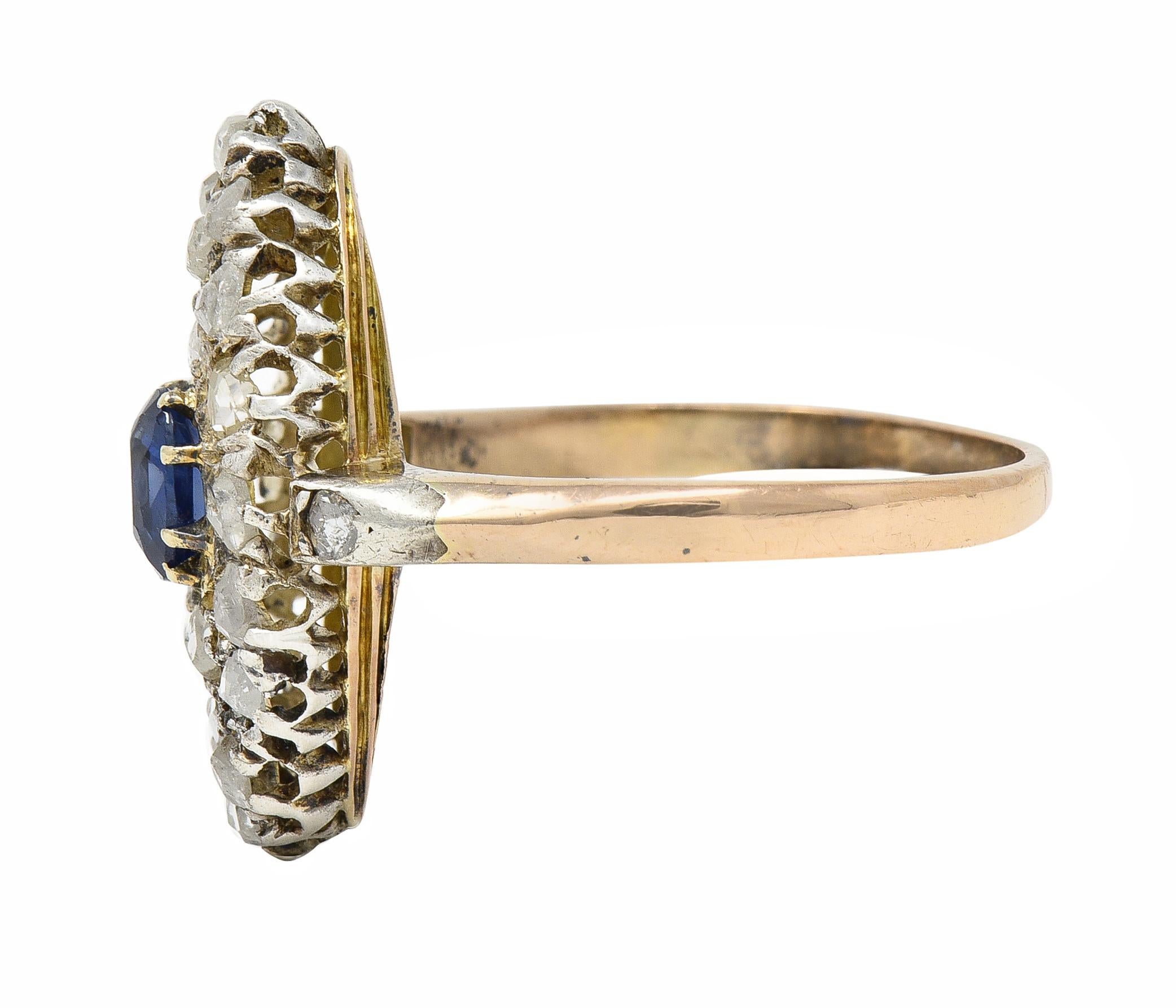 Antiker viktorianischer 1,84 Karat Saphir-Diamant-Cluster-Ring aus 18 Karat Gold Silber (Viktorianisch) im Angebot
