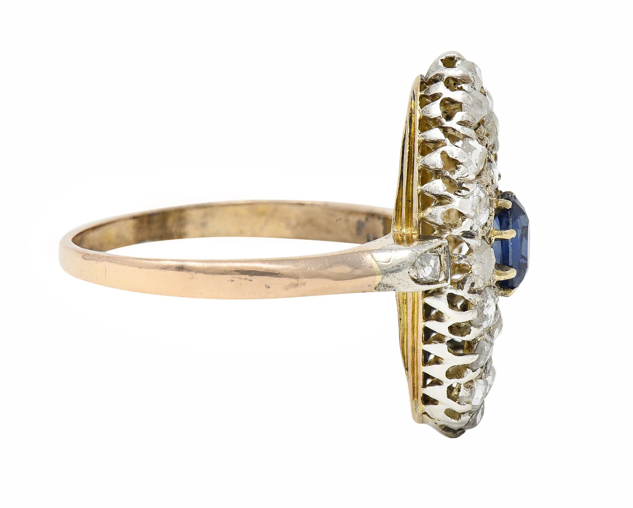 Antiker viktorianischer 1,84 Karat Saphir-Diamant-Cluster-Ring aus 18 Karat Gold Silber (Antiker Kissenschliff) im Angebot
