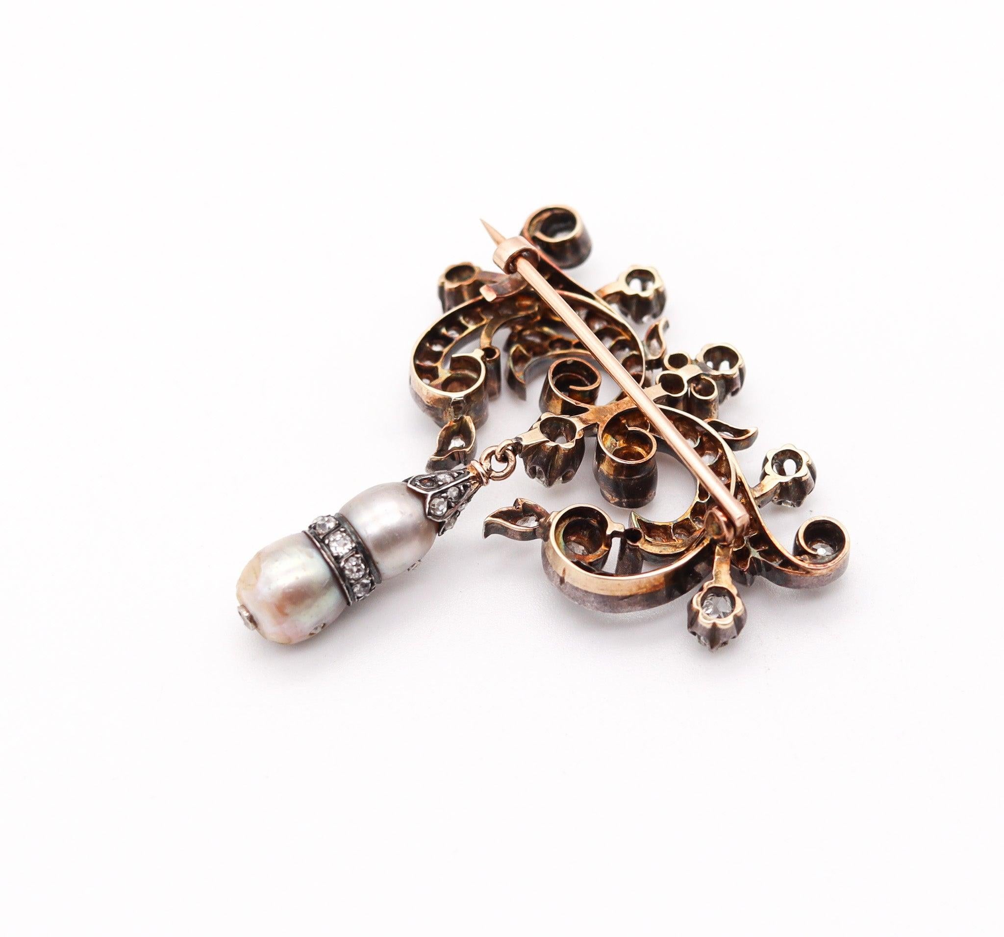 VICTORIAN 1850 GIA Bar Brooch In 15Kt Gold With Natural Pearls & Diamonds In Excellent Condition For Sale In Miami, FL