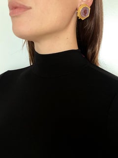 Victorian 1860 Etruscan Revival Earrings 18Kt Gold with Carved Agates Intaglios