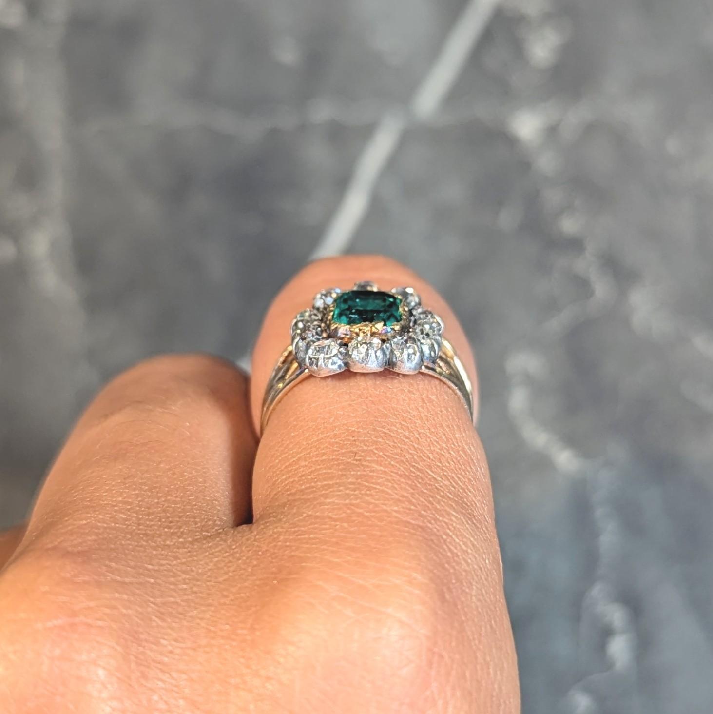 Bague victorienne halo ancienne en or 14 carats avec diamants et émeraude de 1,87 carat, certifiée GIA 7