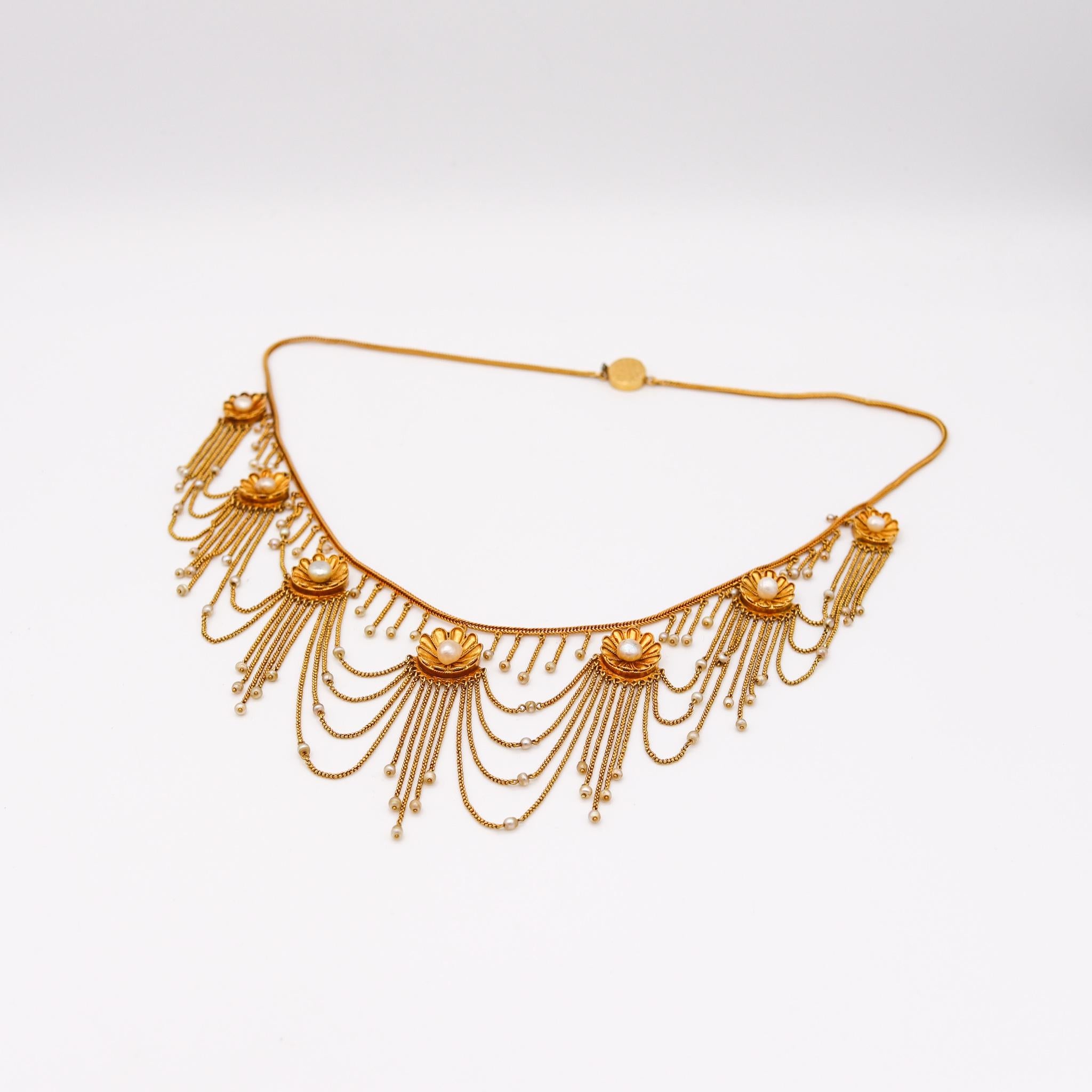 Victorian 1870 Gorgeous Festoon Fringe Necklace 18Kt Yellow Gold Natural Pearls In Excellent Condition For Sale In Miami, FL