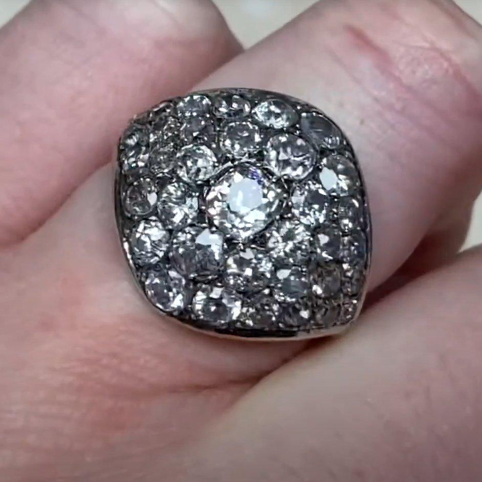 Donna Anello antico vittoriano del 1880 (circa 0,3 carati) con diamante taglio cuscino, platino in vendita