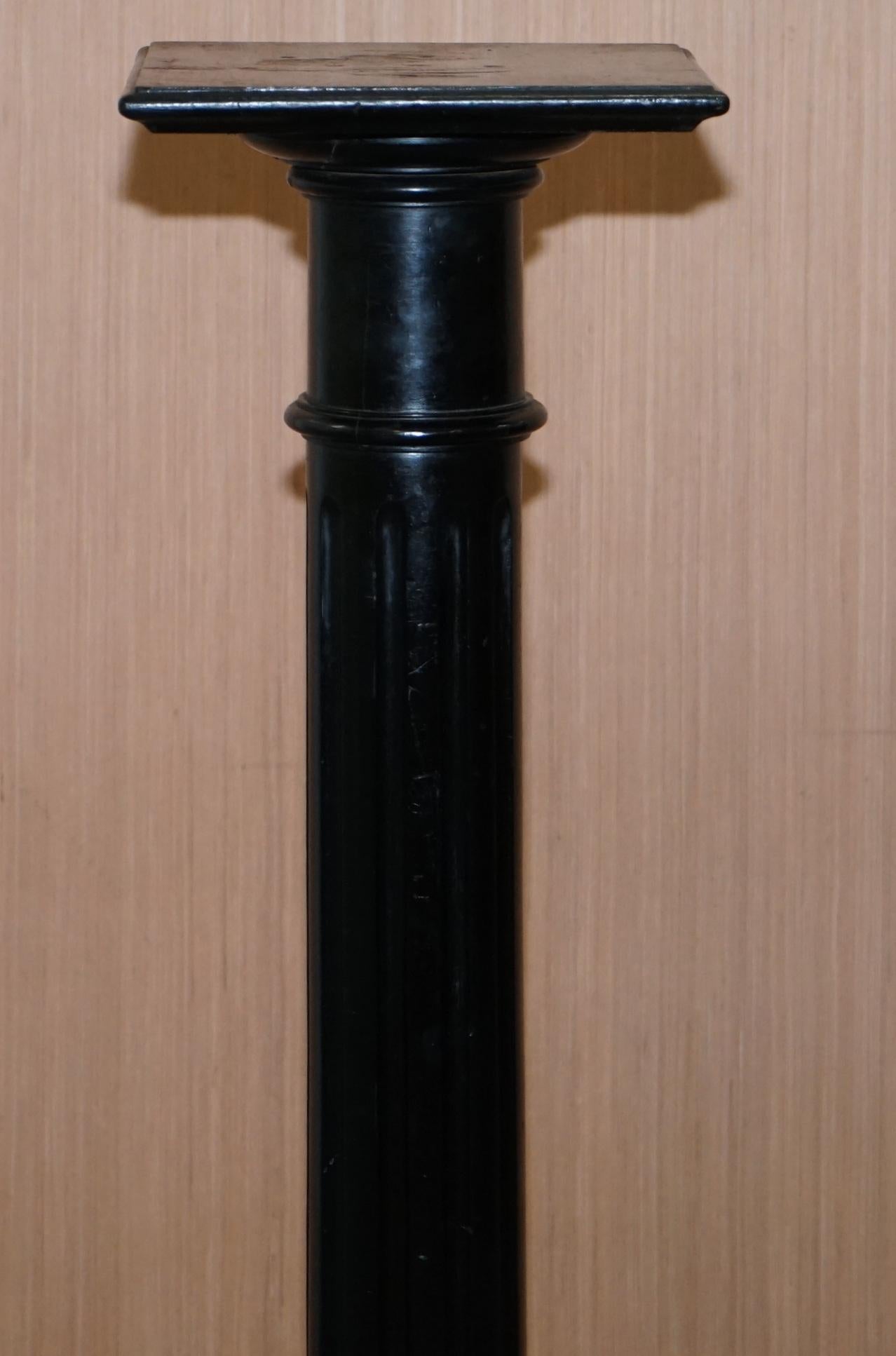 Victorian 1880 Corinthian Pillar Oak Ebonized Black Pedestal Stand for Antiques 1