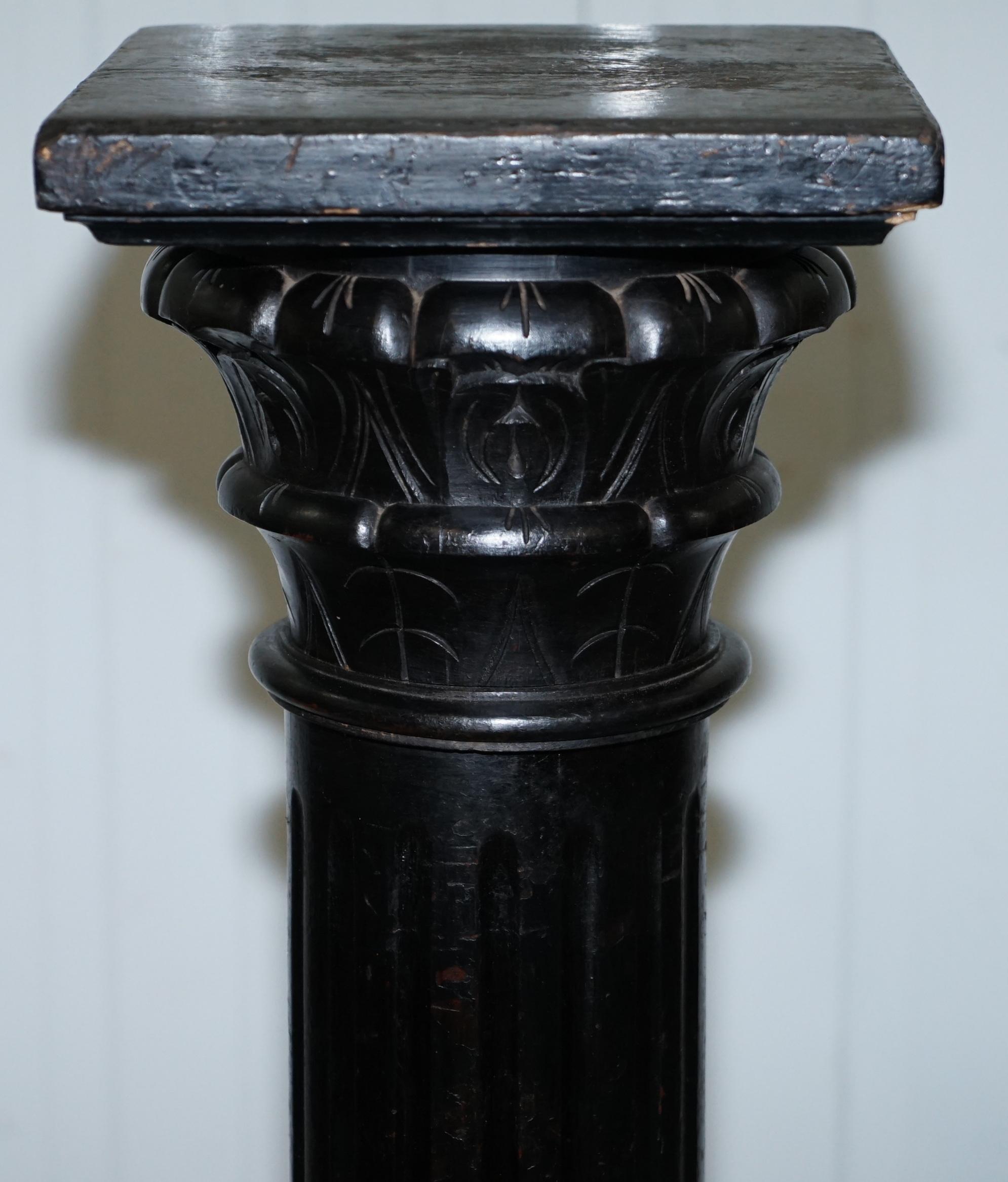 Late 19th Century Victorian 1880 Corinthian Pillar Oak Ebonised Black Pedestal Stand for Art Busts