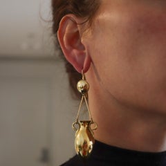 Victorian 1880 Etruscan Revival Classic Amphoras Drop Earrings 18kt Yellow Gold