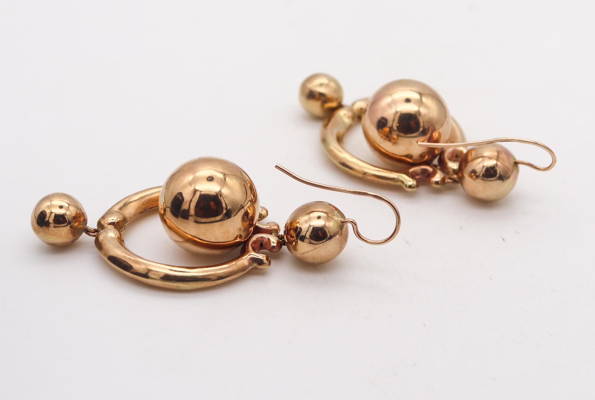 Victorian 1880 Etruscan Revival Large Dangle Drop Earrings In 15 Kt Yellow Gold In Excellent Condition For Sale In Miami, FL