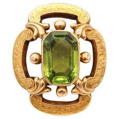 Antique Victorian 1880 Pin Brooch In 14Kt Yellow Gold With 5.74 Cts Vivid Green Peridot