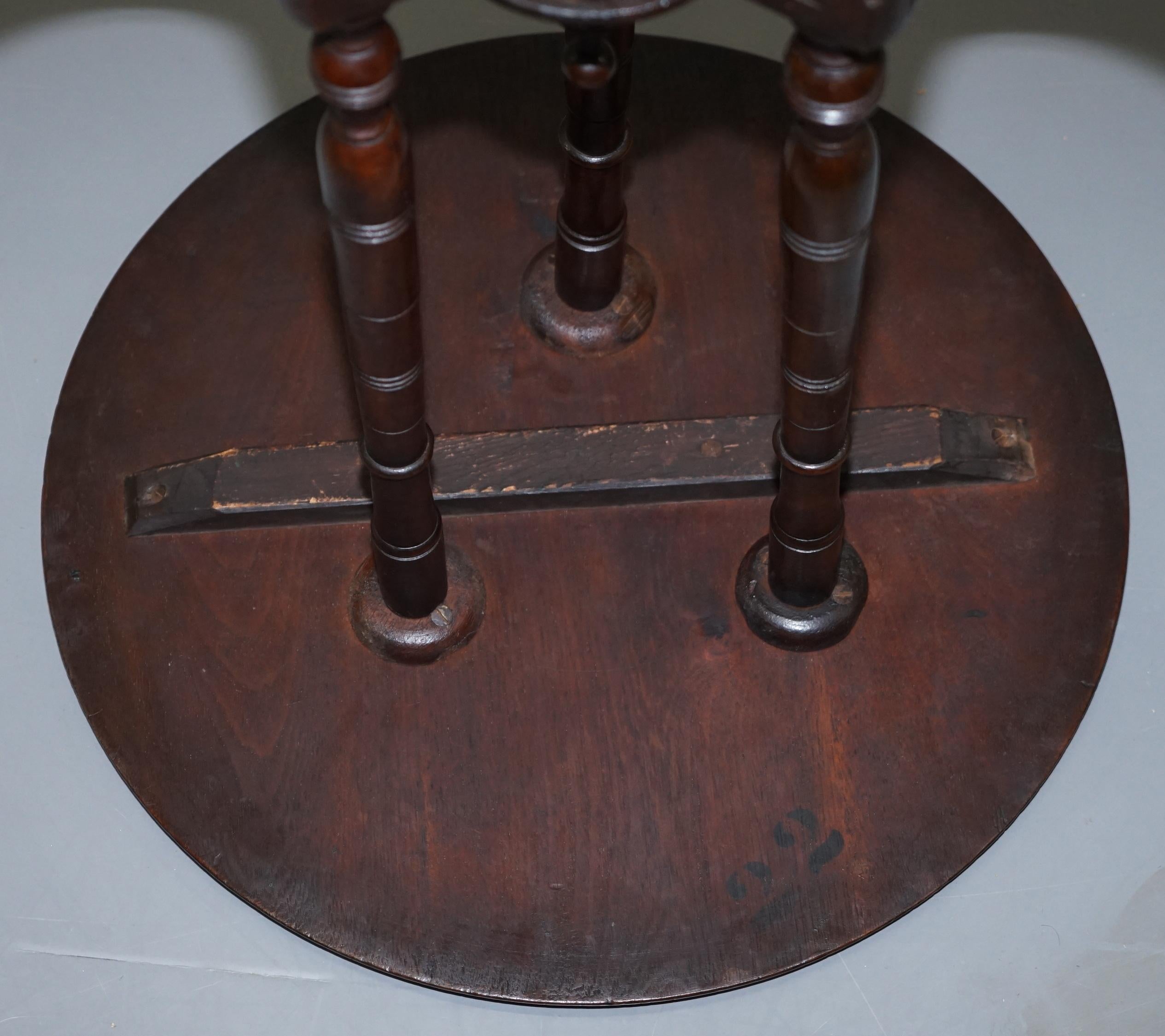 Victorian 1880 Walnut & Boxwood Marquetry Inlaid Chess Games Table Ornate Legs 14