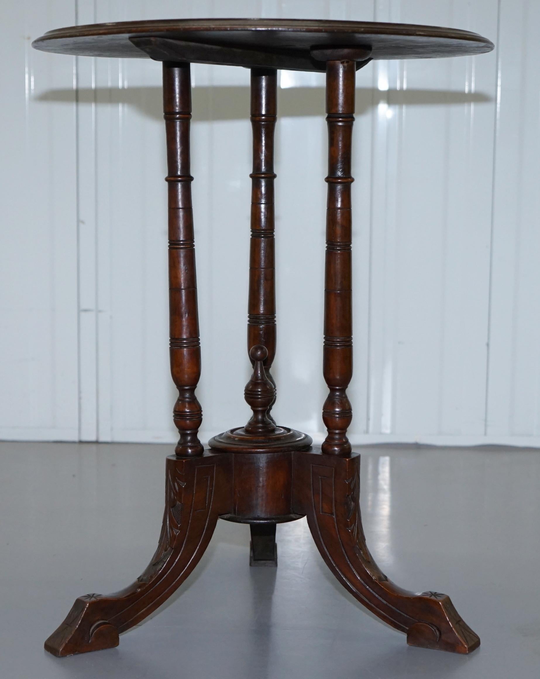 Victorian 1880 Walnut & Boxwood Marquetry Inlaid Chess Games Table Ornate Legs 4