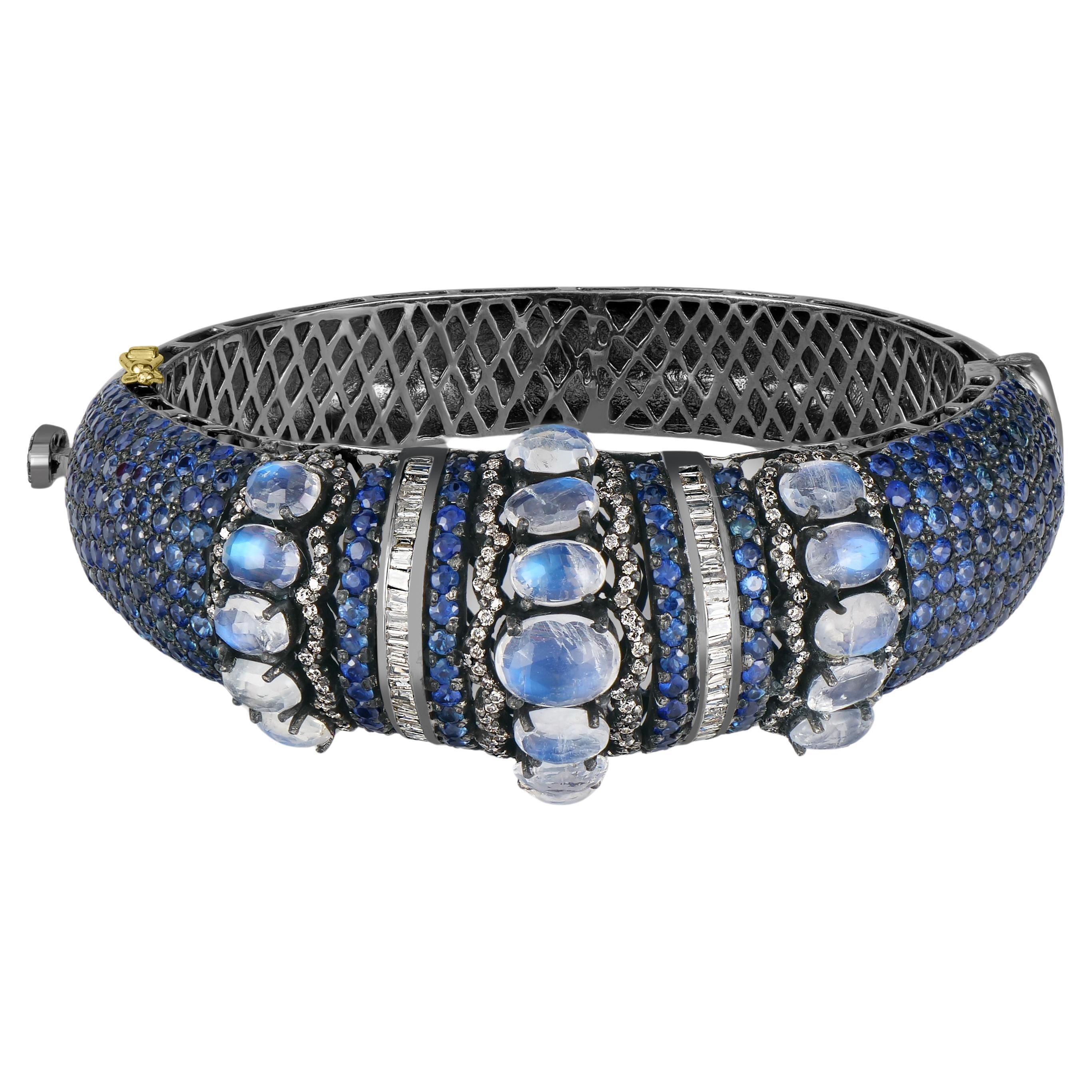 Victorian 18.9 ct. pt. Bracelet en pierre de lune arc-en-ciel, saphir bleu et diamant  