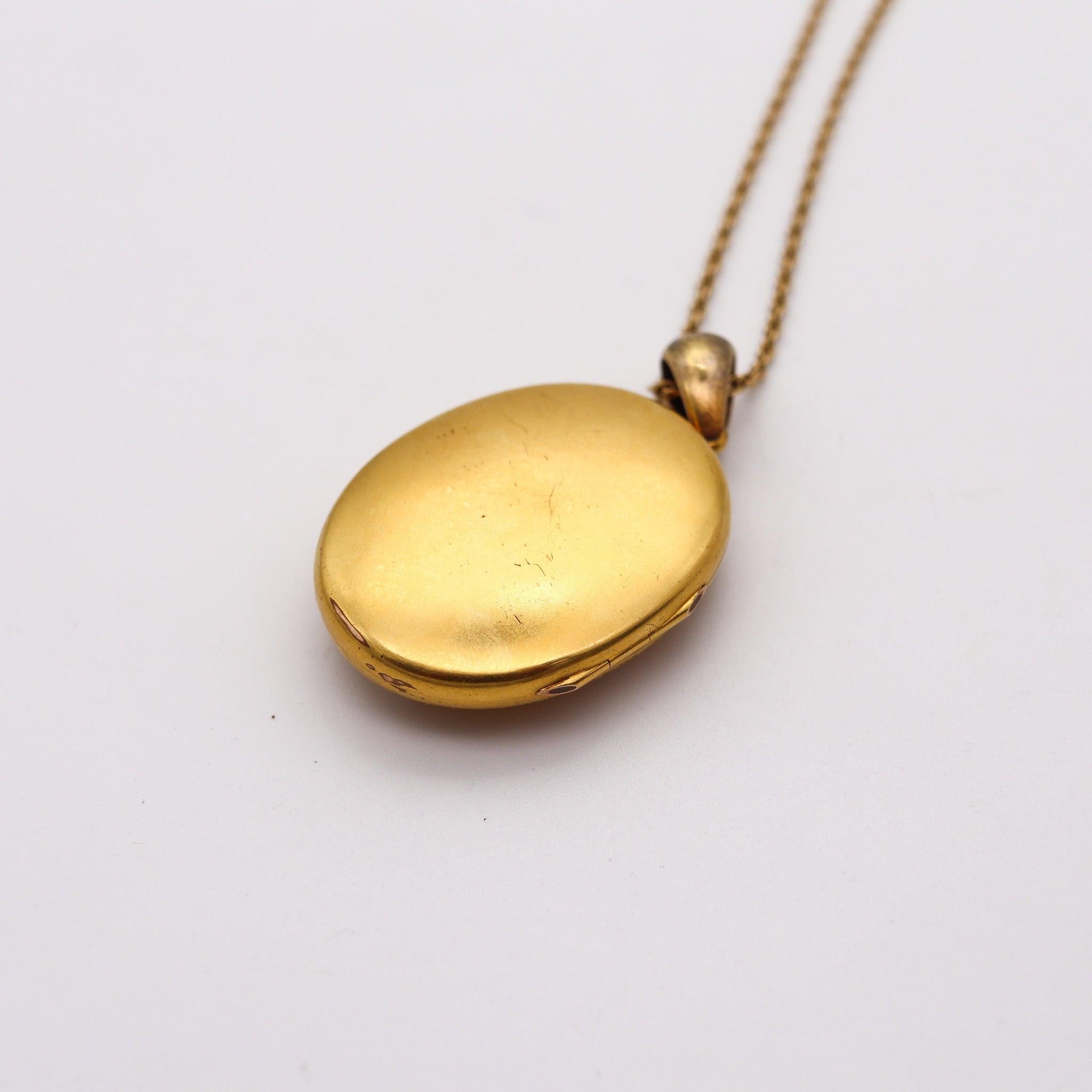 VICTORIAN 1890 Blue Enameled Locket Necklace In 18Kt Yellow Gold & White pearls For Sale 1