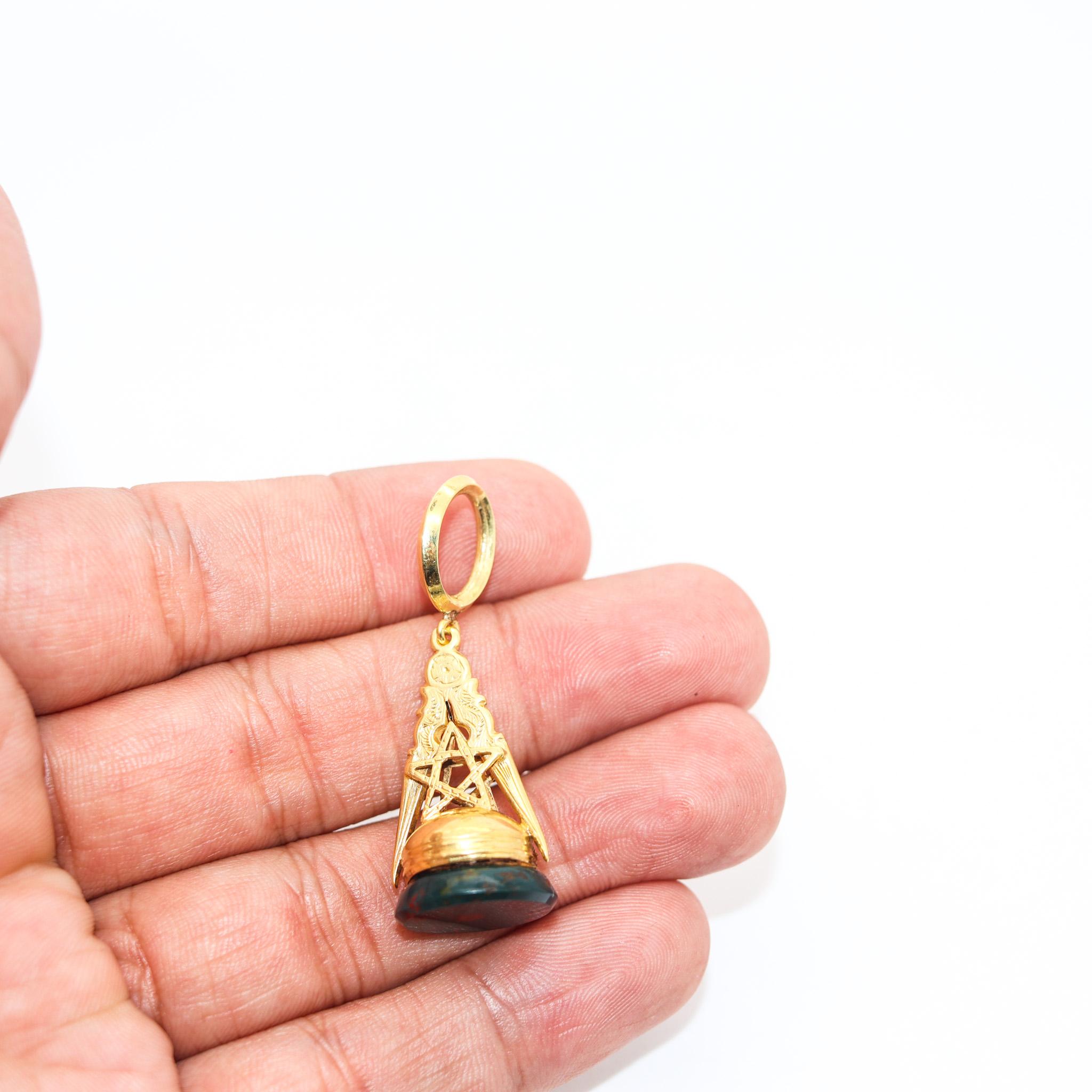 Cabochon Victorian 1890 Masonic Seal Fob Pendant In 14Kt Gold With Plain Bloodstone For Sale