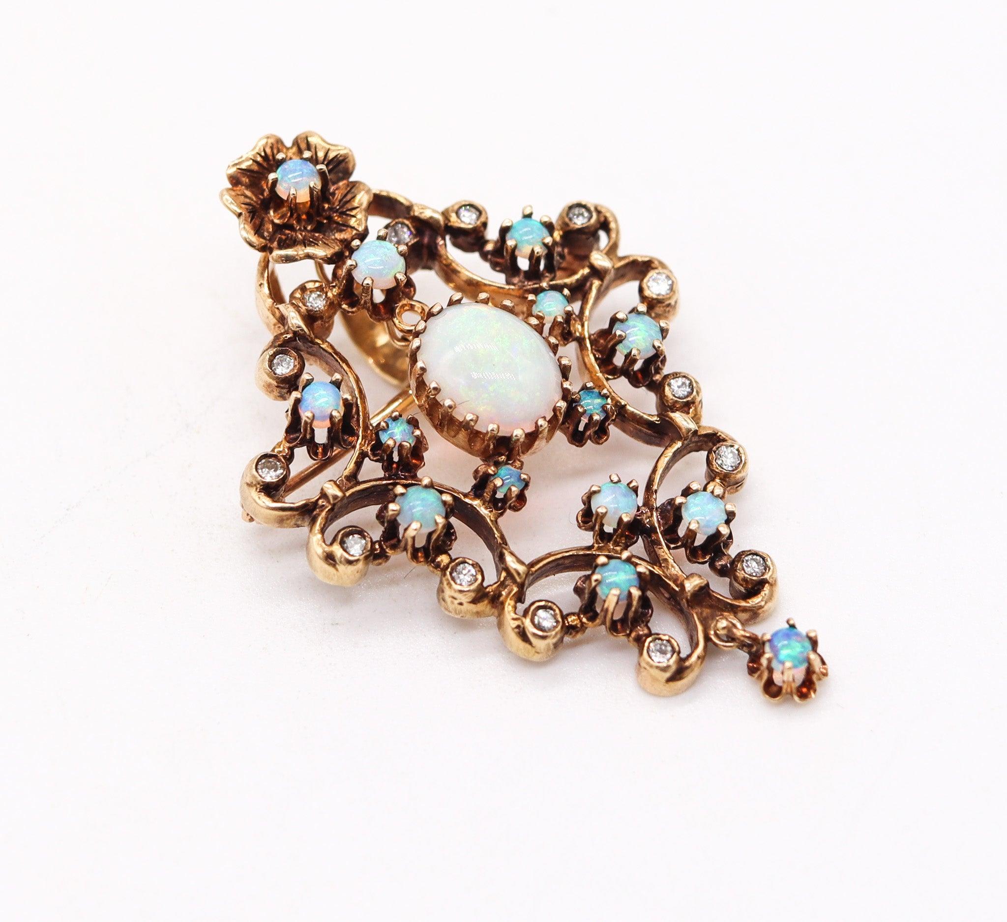 VICTORIAN 1890 Pendant-Brooch In 18Kt Yellow Gold Precious Opals & Diamonds (Viktorianisch) im Angebot