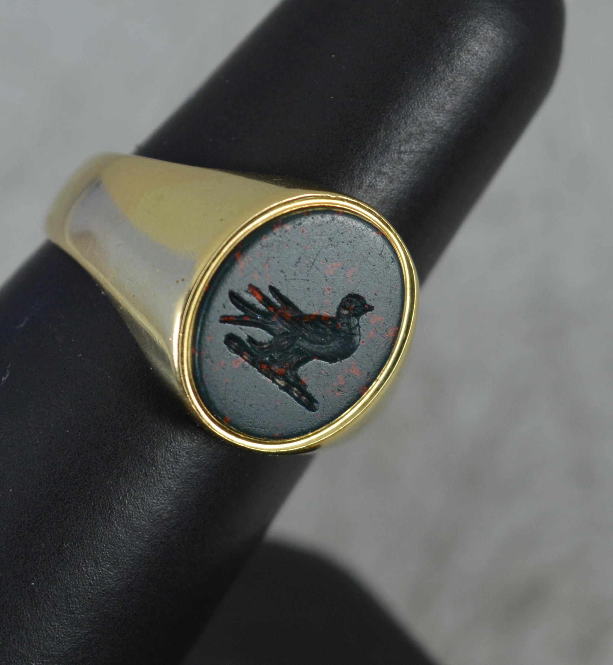 Victorian 18ct Gold and Bloodstone Dove of Peace Intaglio Signet Seal Ring 6