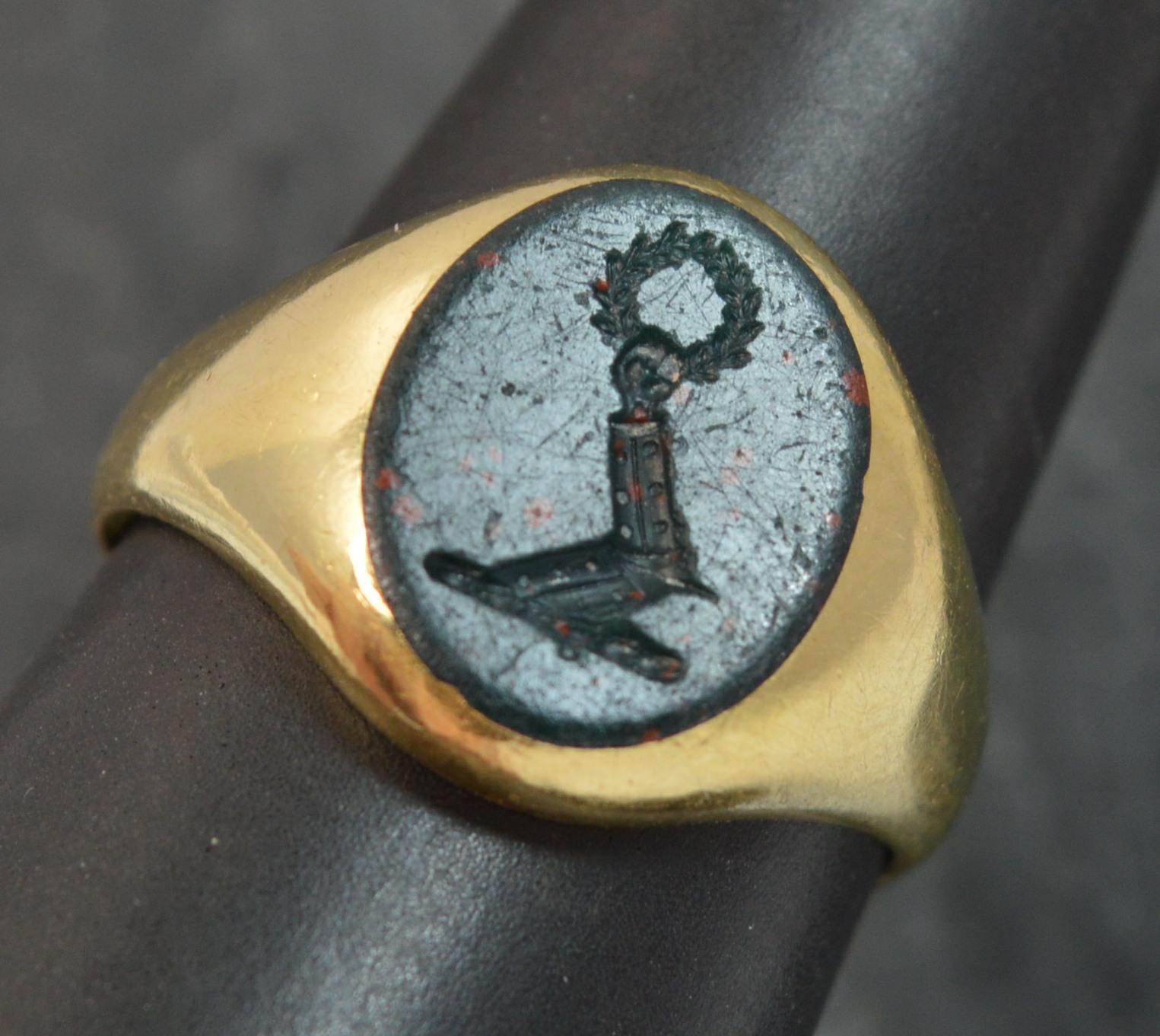 Victorian 18 Carat Gold and Bloodstone Intaglio Seal Signet Ring 7