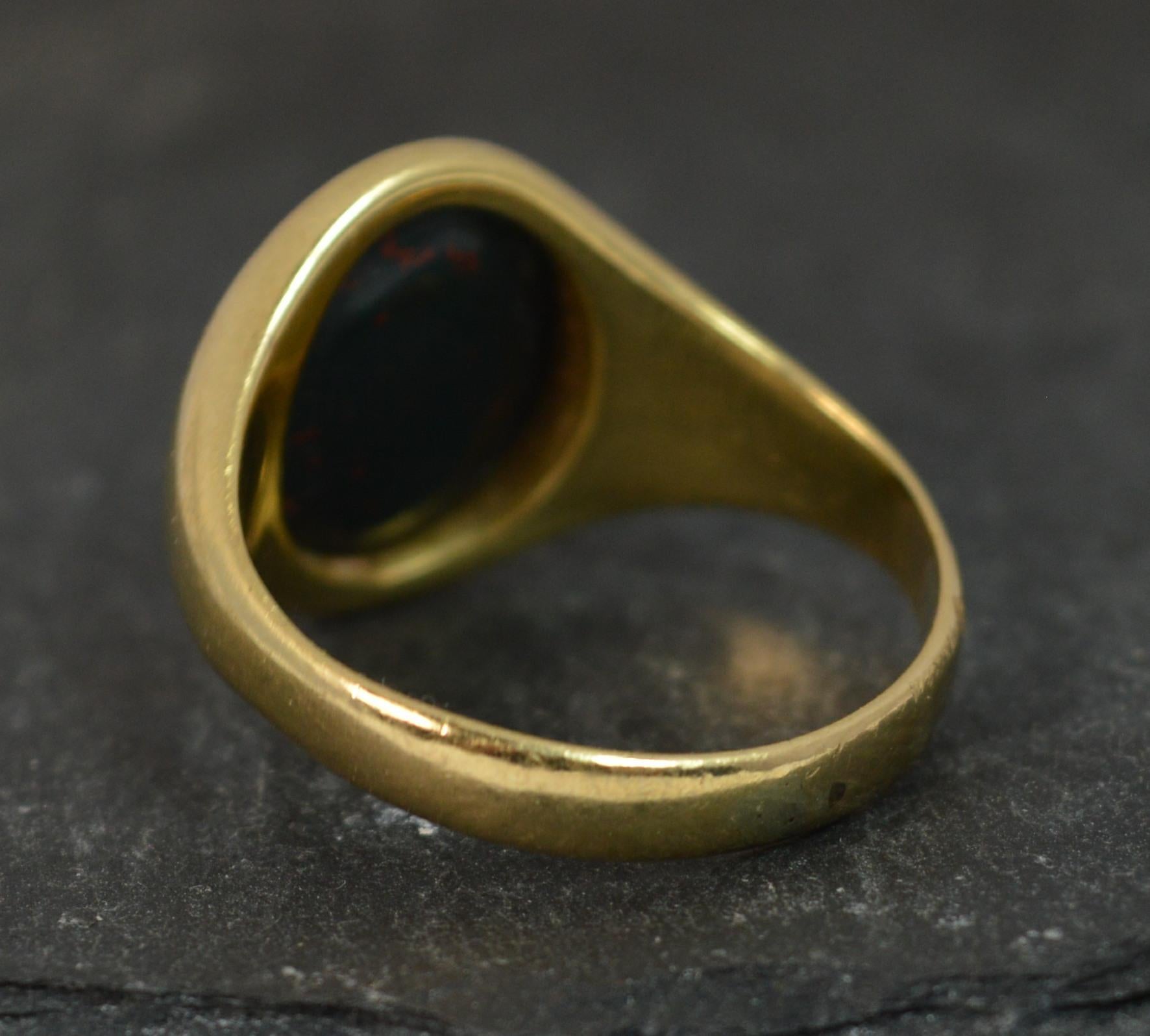 Victorian 18 Carat Gold and Bloodstone Intaglio Seal Signet Ring 2