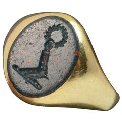 Bague Signet Victorienne en or 18 carats et pierre sanguine avec sceau en intaglio