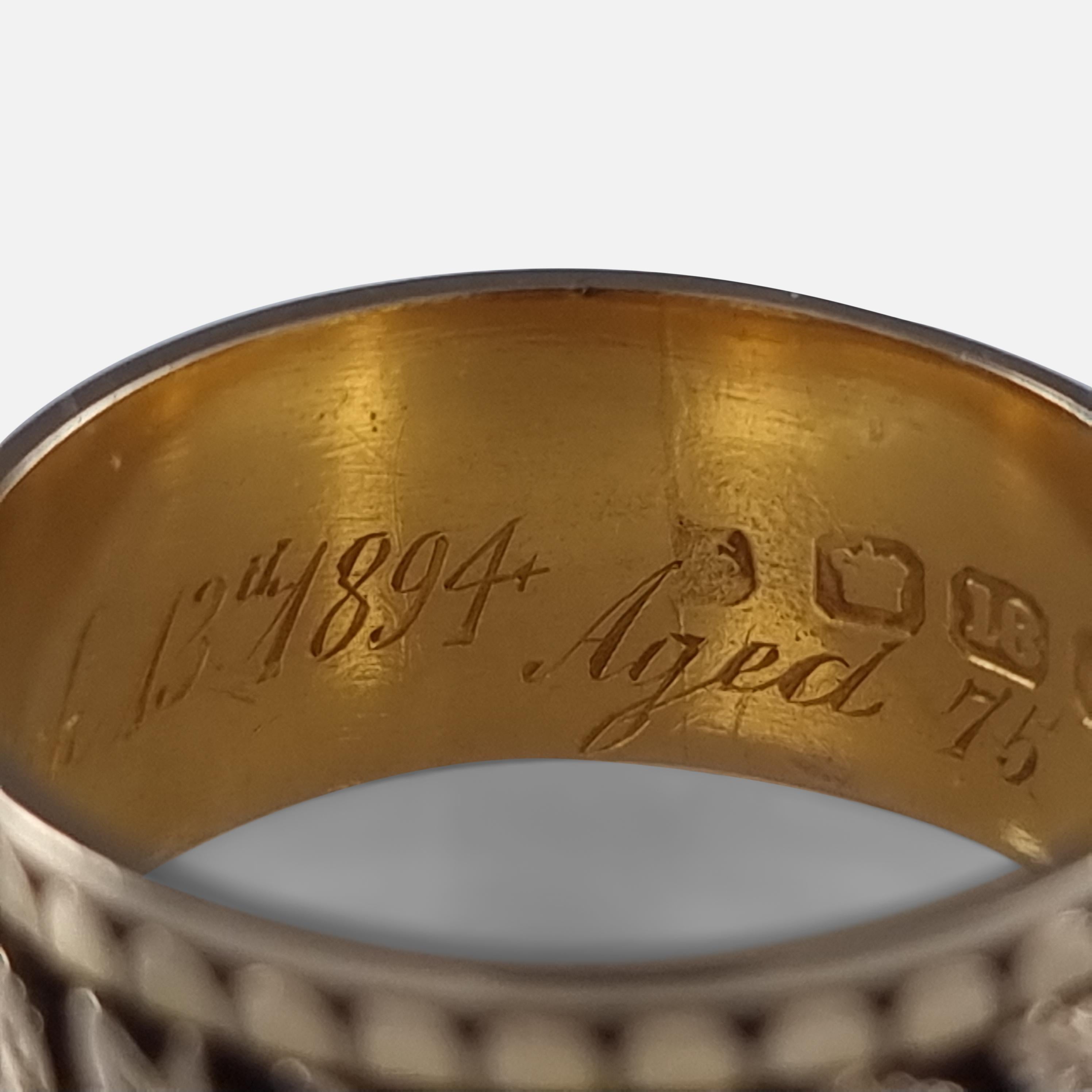 Viktorianischer Memorial-Ring aus 18 Karat Gold mit Gravur, 1893 im Angebot 5