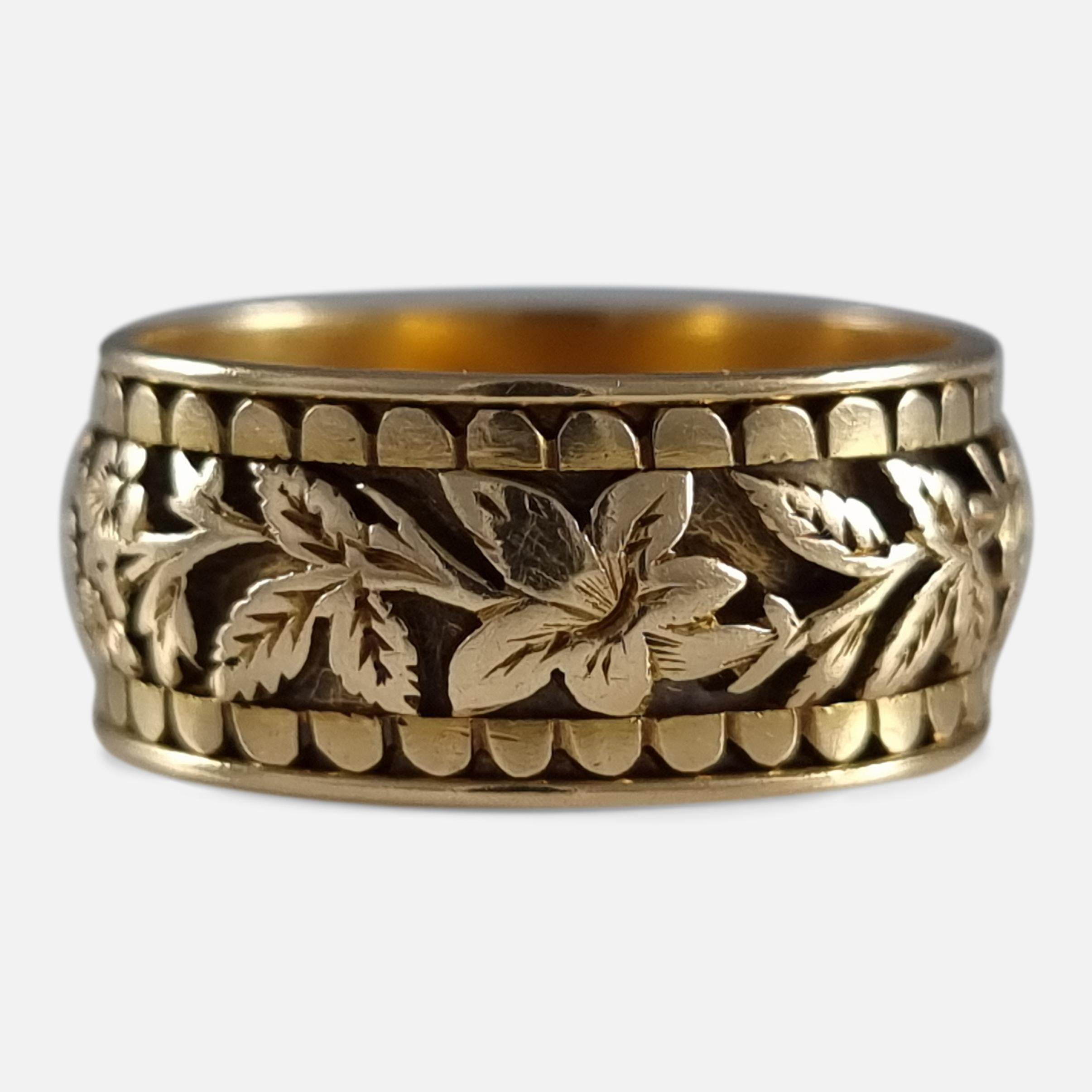 Late Victorian Victorian 18ct Gold Engraved Memorial Ring, 1893 For Sale