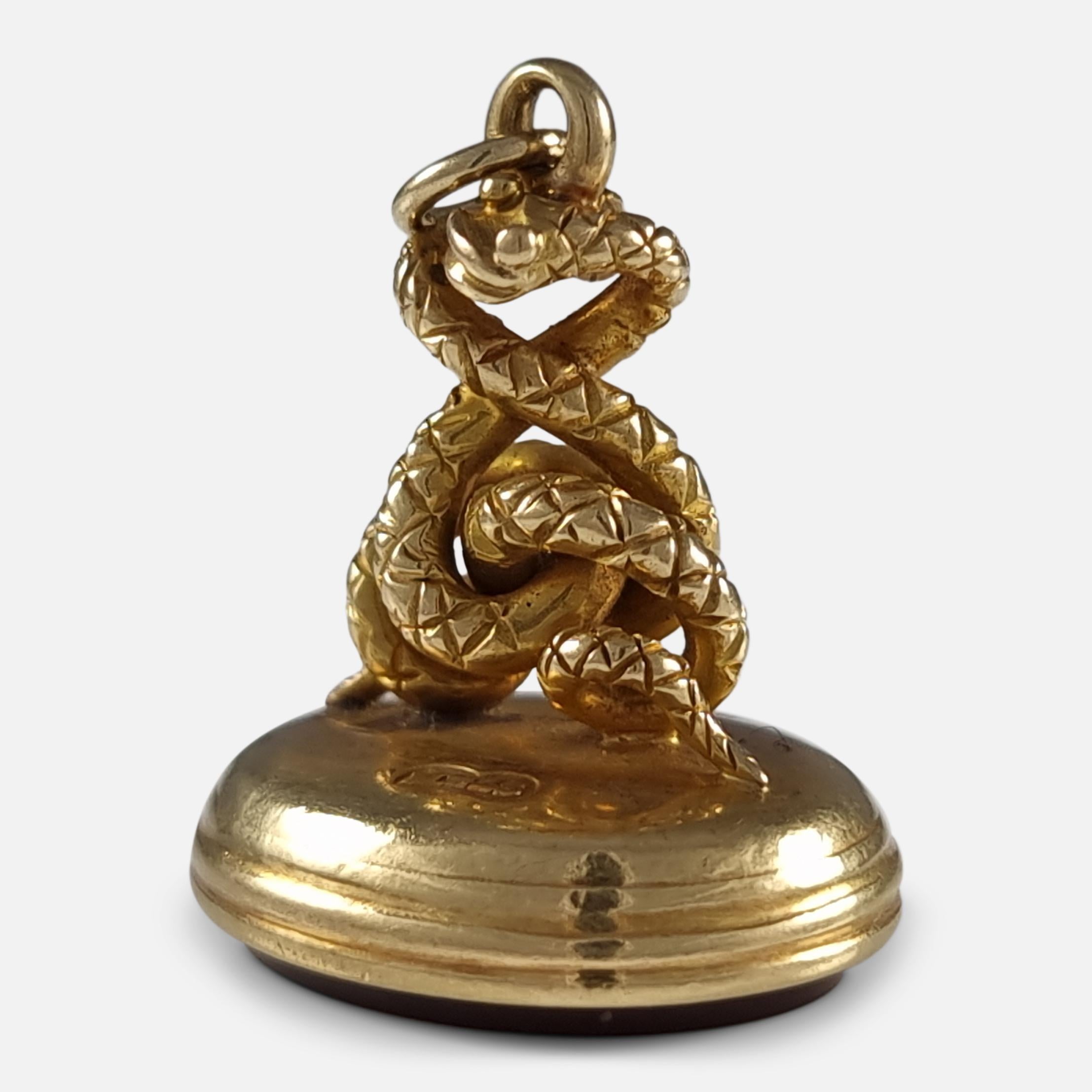 Victorian 18 Carat Gold Entwined Snake Fob Pendant Seal, 1900 In Good Condition For Sale In Glasgow, GB