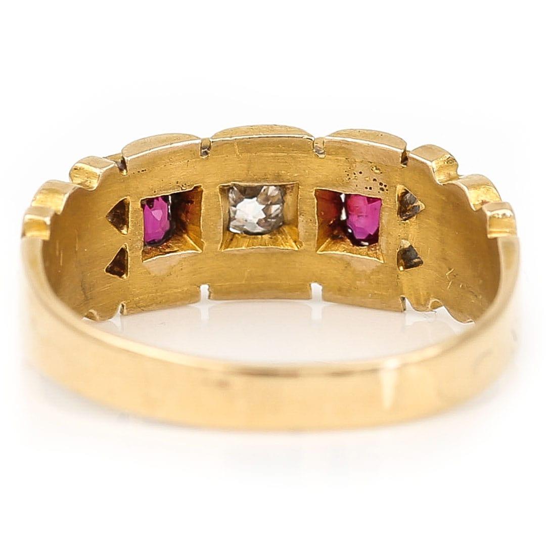 Victorian 18k Gold Ruby and Old Mine Cut Diamond Star Set Ring, circa 1896 For Sale 5