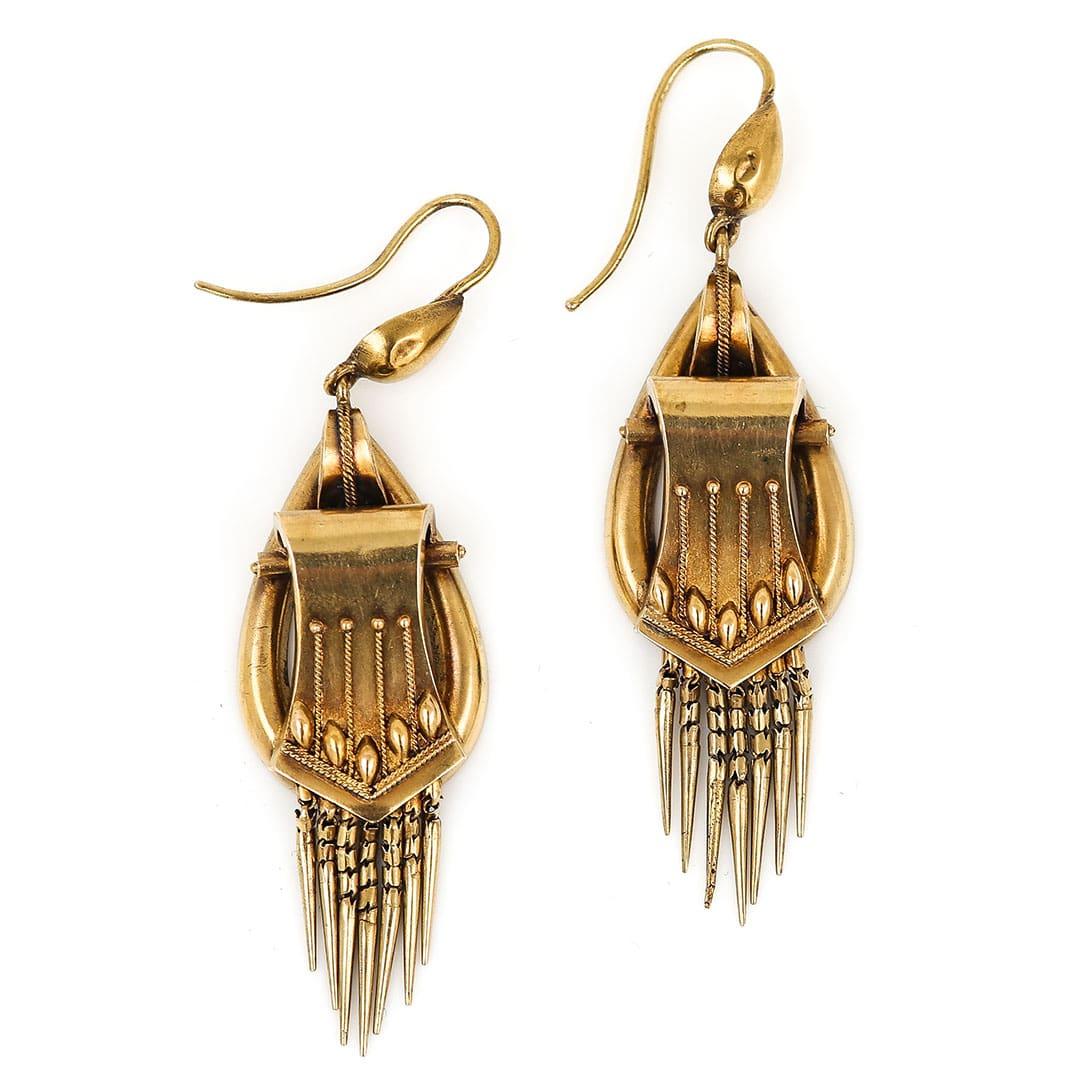 Victorian 18ct Yellow Gold Etruscan Drop Earrings with Foxtail Fringe Circa 1870 In Good Condition In Lancashire, Oldham