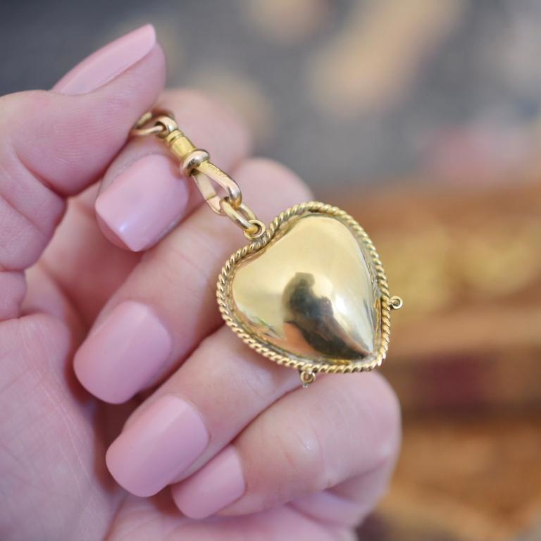 Oval Cut Victorian 18ct Yellow Gold Ruby Pearl Blue Enamel Celestial Heart Pendant  For Sale
