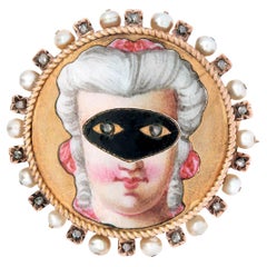 Alfiler/colgante victoriano de mujer enmascarada esmaltado con diamantes y perlas de 18 quilates