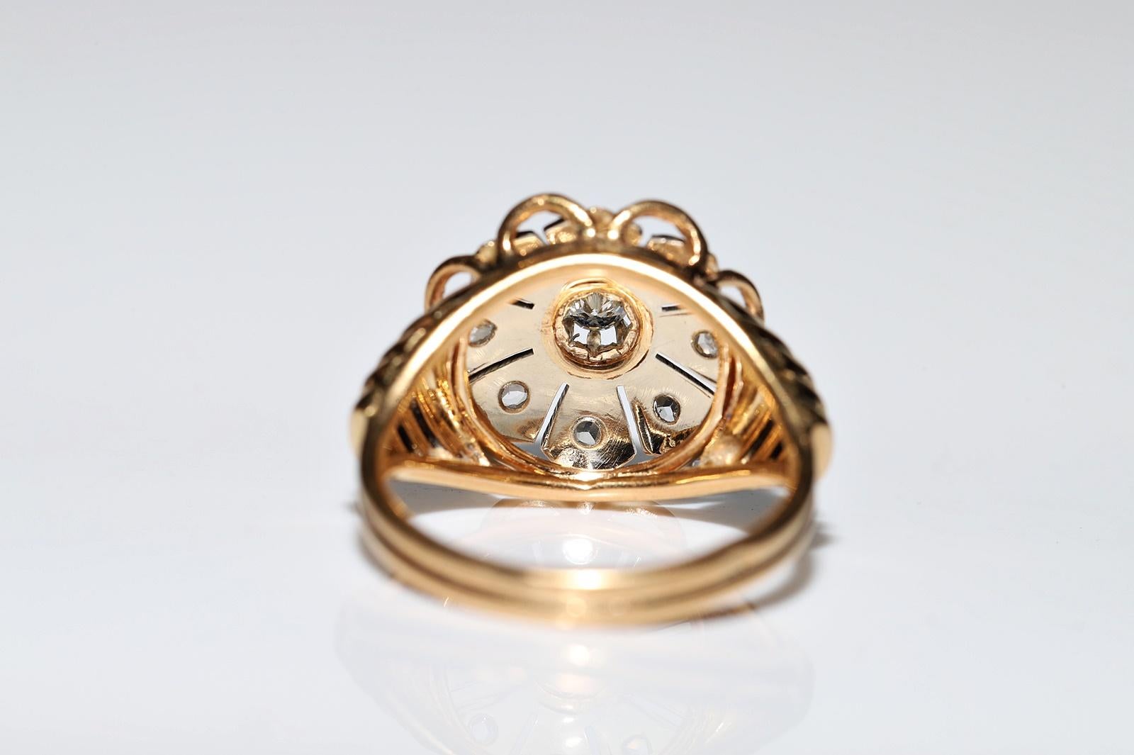 Victorian 18k Gold 1900s Natural Diamond Decorated Cocktail Ring  For Sale 4