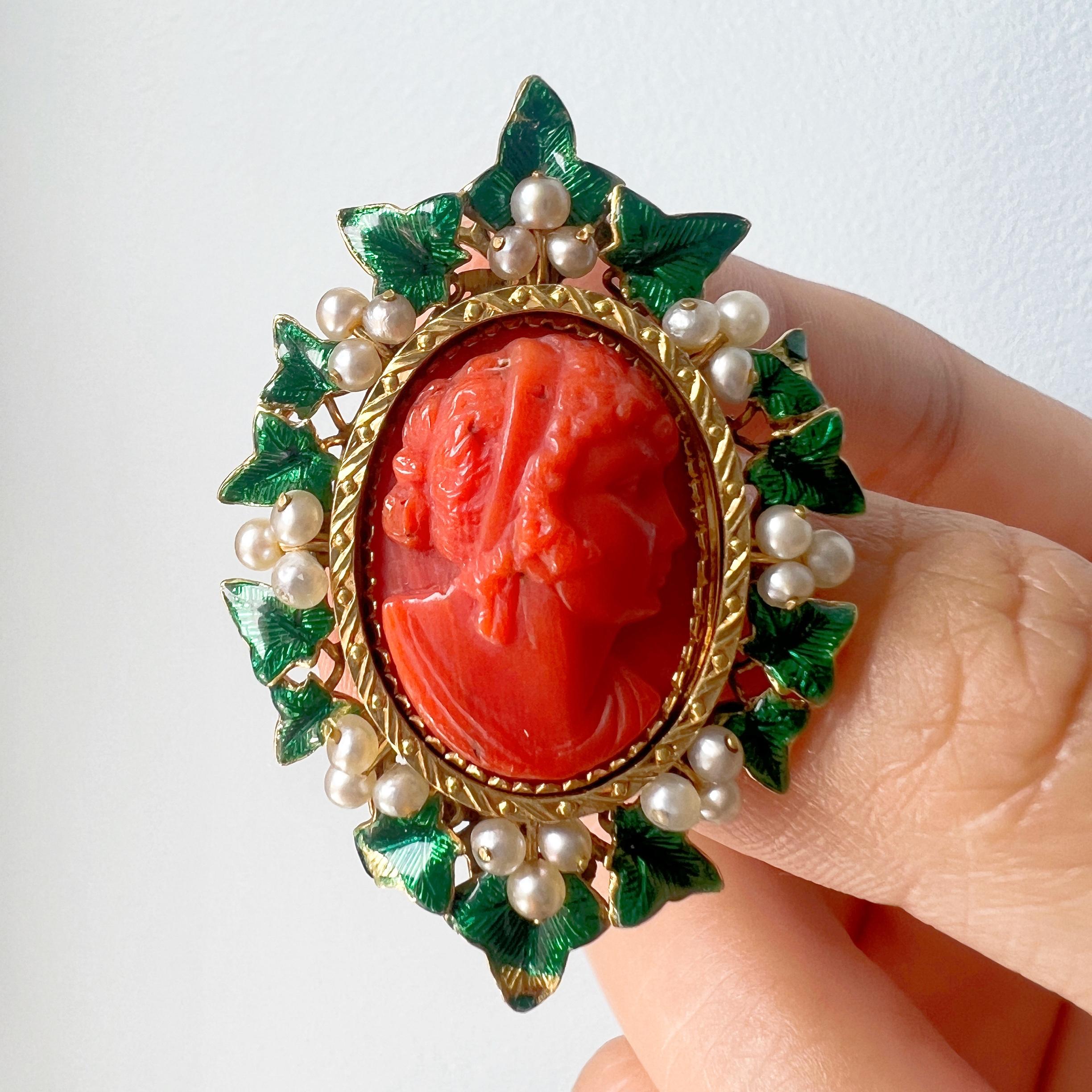 Bead Victorian 18K gold coral cameo brooch with ivy leaves and natural seed pearls