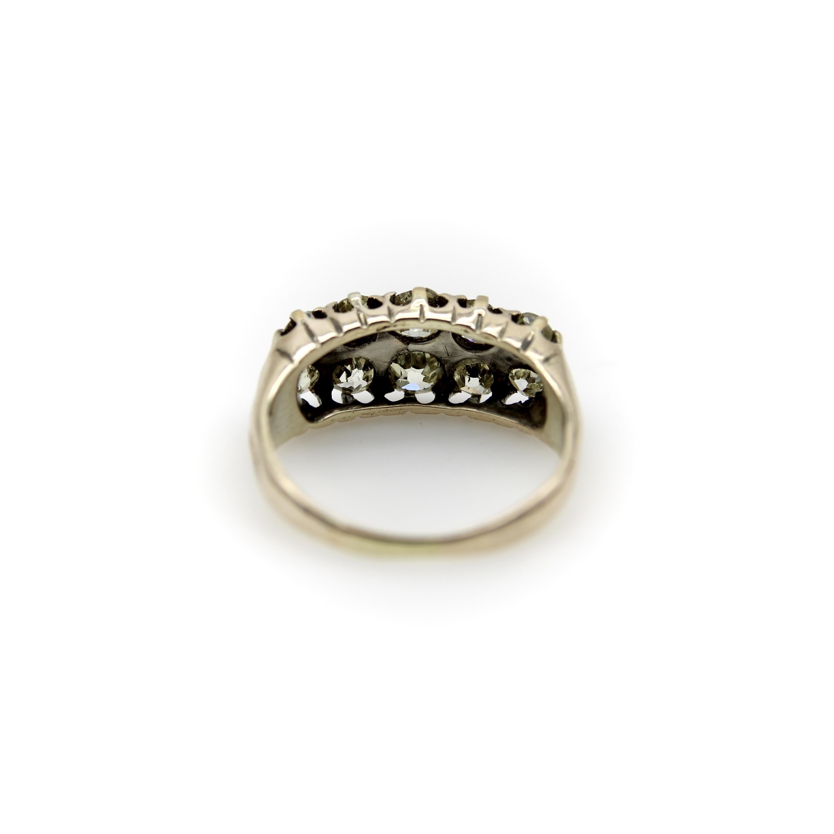 Victorian 18K Gold Elongated Cluster Old Mine Cut Diamond Ring For Sale 2