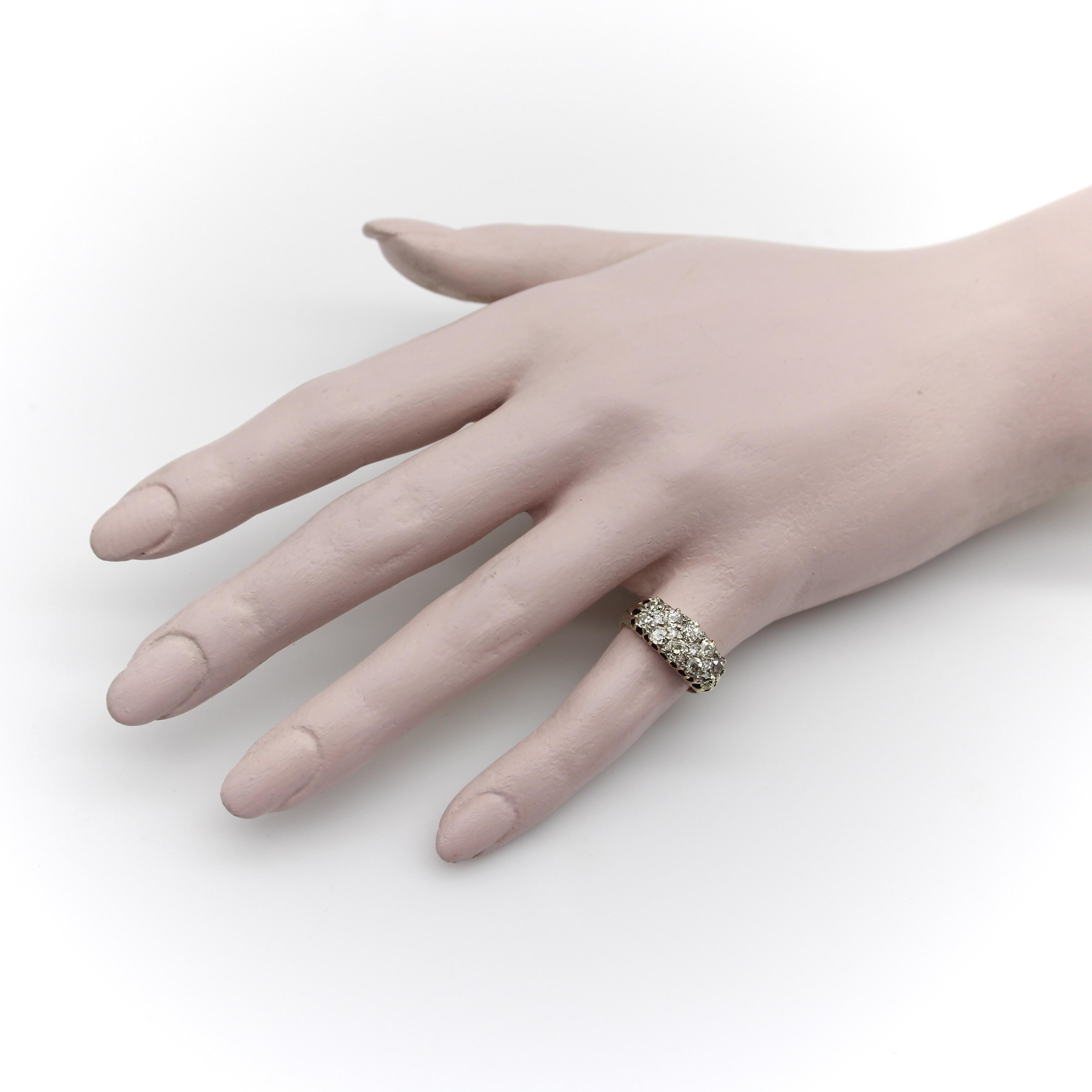 Victorian 18K Gold Elongated Cluster Old Mine Cut Diamond Ring For Sale 4