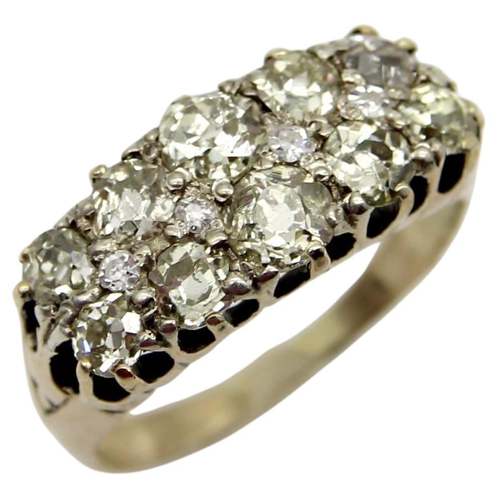 Anillo victoriano de oro de 18 quilates con diamantes talla antigua en racimo alargado