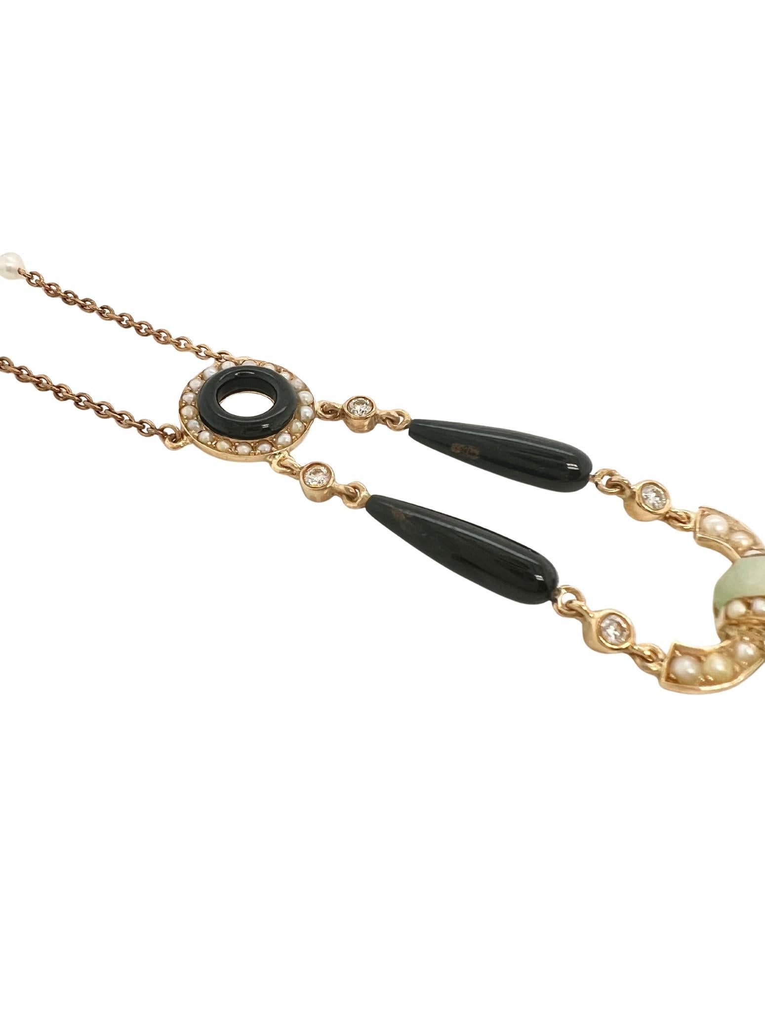 Collier victorien avec pendentif en or 18k Jade Onyx Perles de rocaille Excellent état - En vente à New York, NY