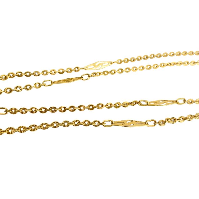 Ciondolo a medaglione vittoriano in oro 18k Collana con smalto in miniatura in vendita 6