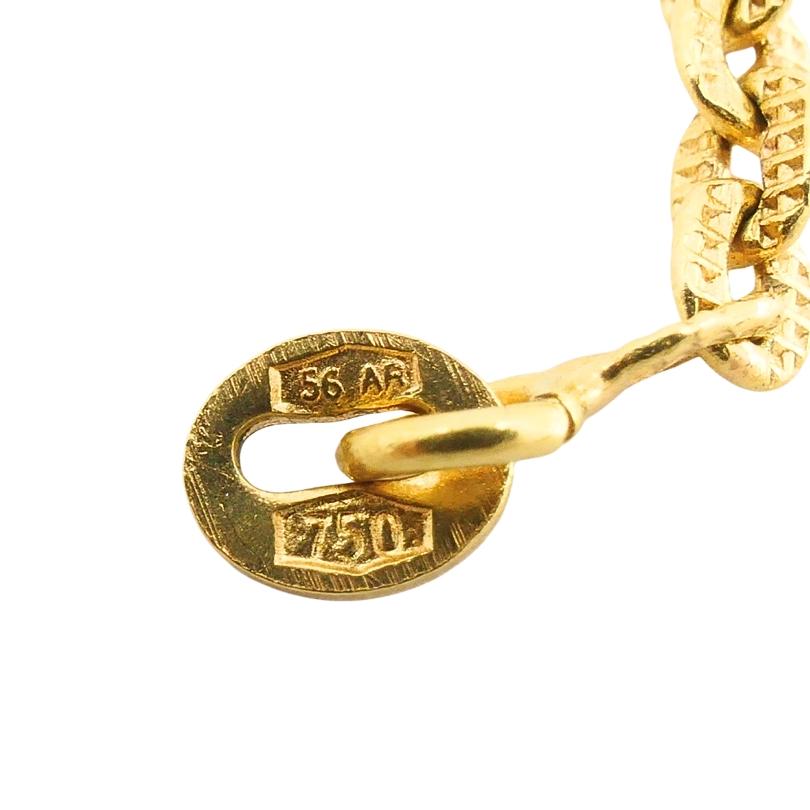 Ciondolo a medaglione vittoriano in oro 18k Collana con smalto in miniatura in vendita 7