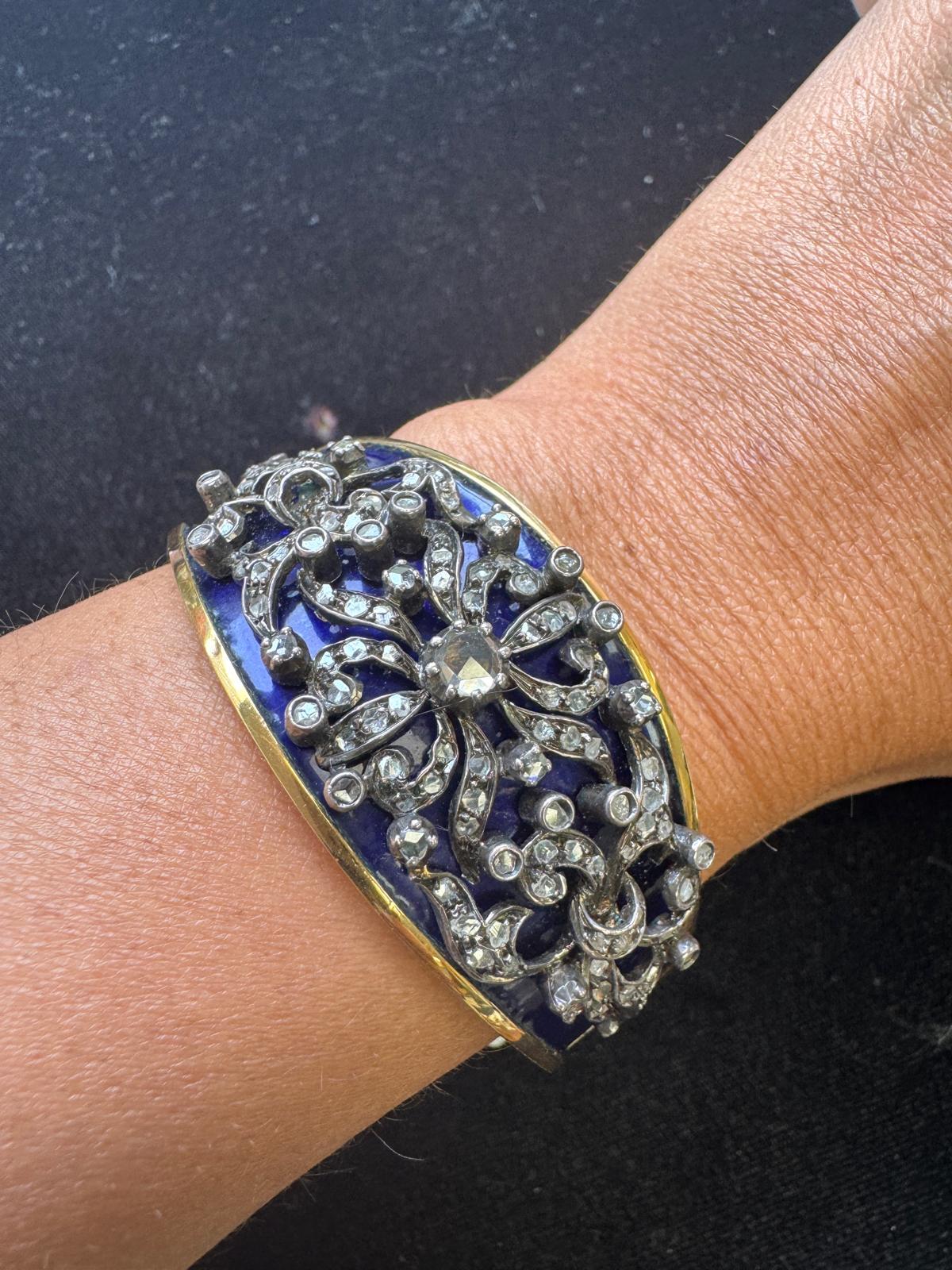 Bracelet victorien en or 18K, argent, diamant et émail bleu en vente 5