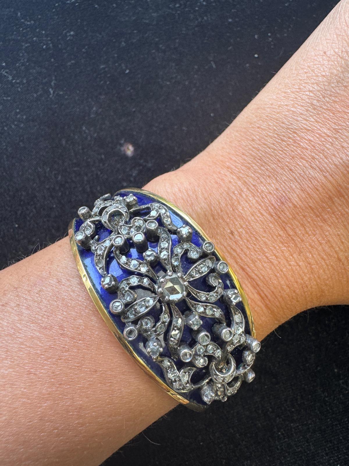 Bracelet victorien en or 18K, argent, diamant et émail bleu en vente 3