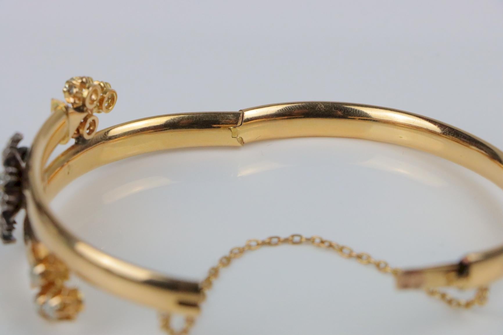 Bracciale vittoriano in oro e argento 18 carati con fiori e diamanti in vendita 6