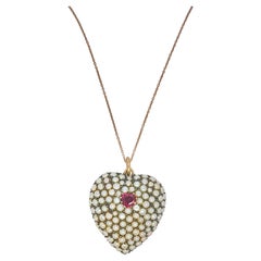 Colgante victoriano de oro de 18 quilates y plata con perlas de rubí en forma de corazón
