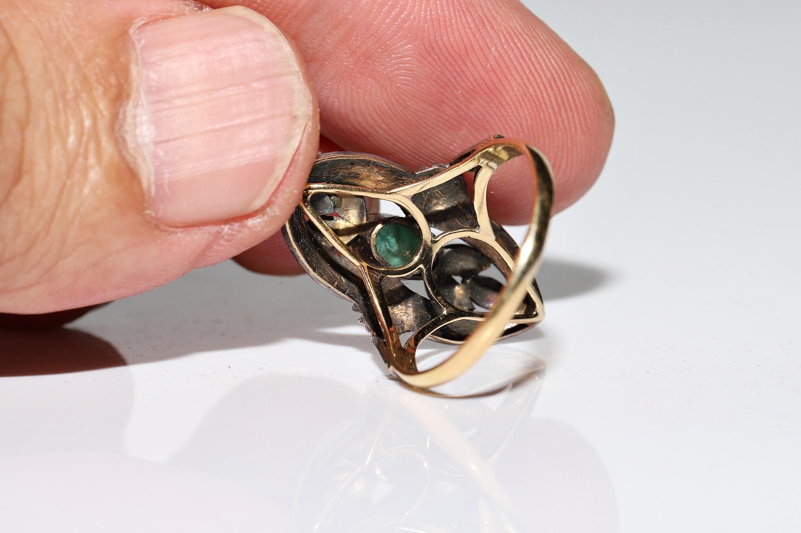 Victorian 18k Gold Top Silver Natural Rose Cut Diamond And Emerald Navette Ring For Sale 2